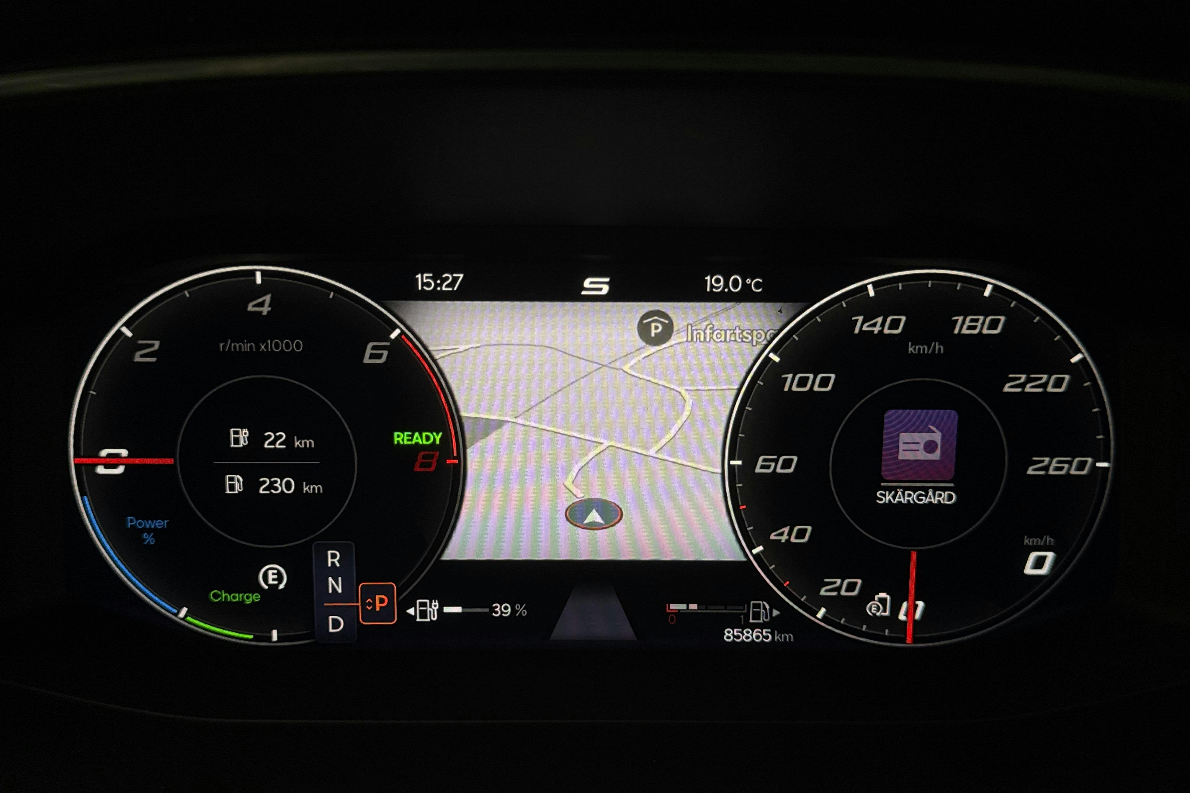 Seat Leon 1.4 e-Hybrid Plug-in Sportstourer (204hk) - 8 587 mil - Automat - röd - 2021