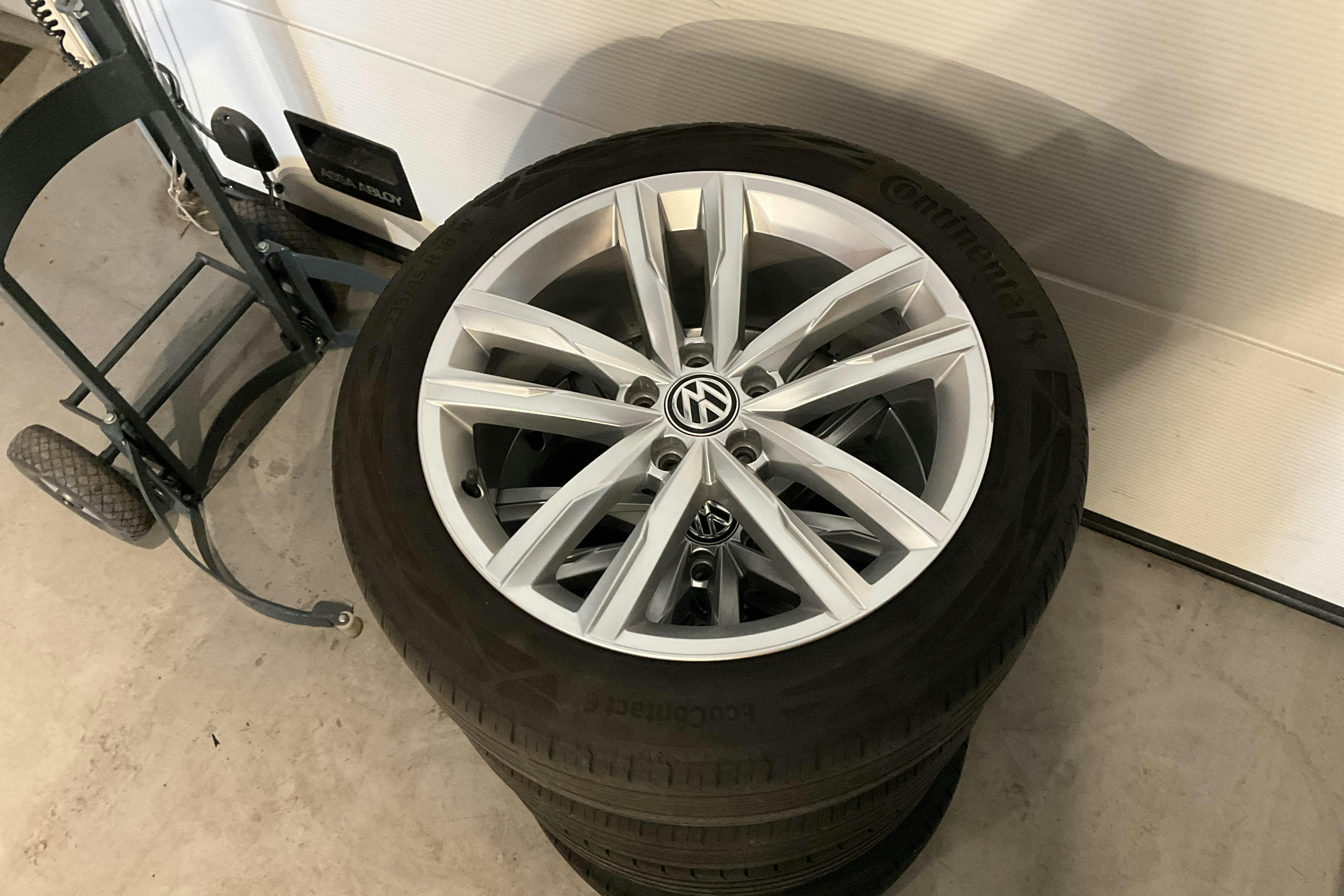 VW Passat 1.4 GTE Sportscombi (218hk) - 15 062 mil - Automat - vit - 2020
