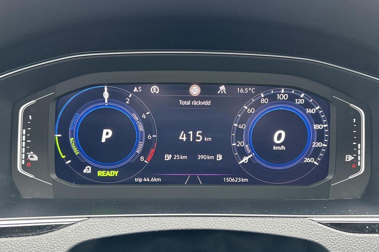 VW Passat 1.4 GTE Sportscombi (218hk) - 15 062 mil - Automat - vit - 2020