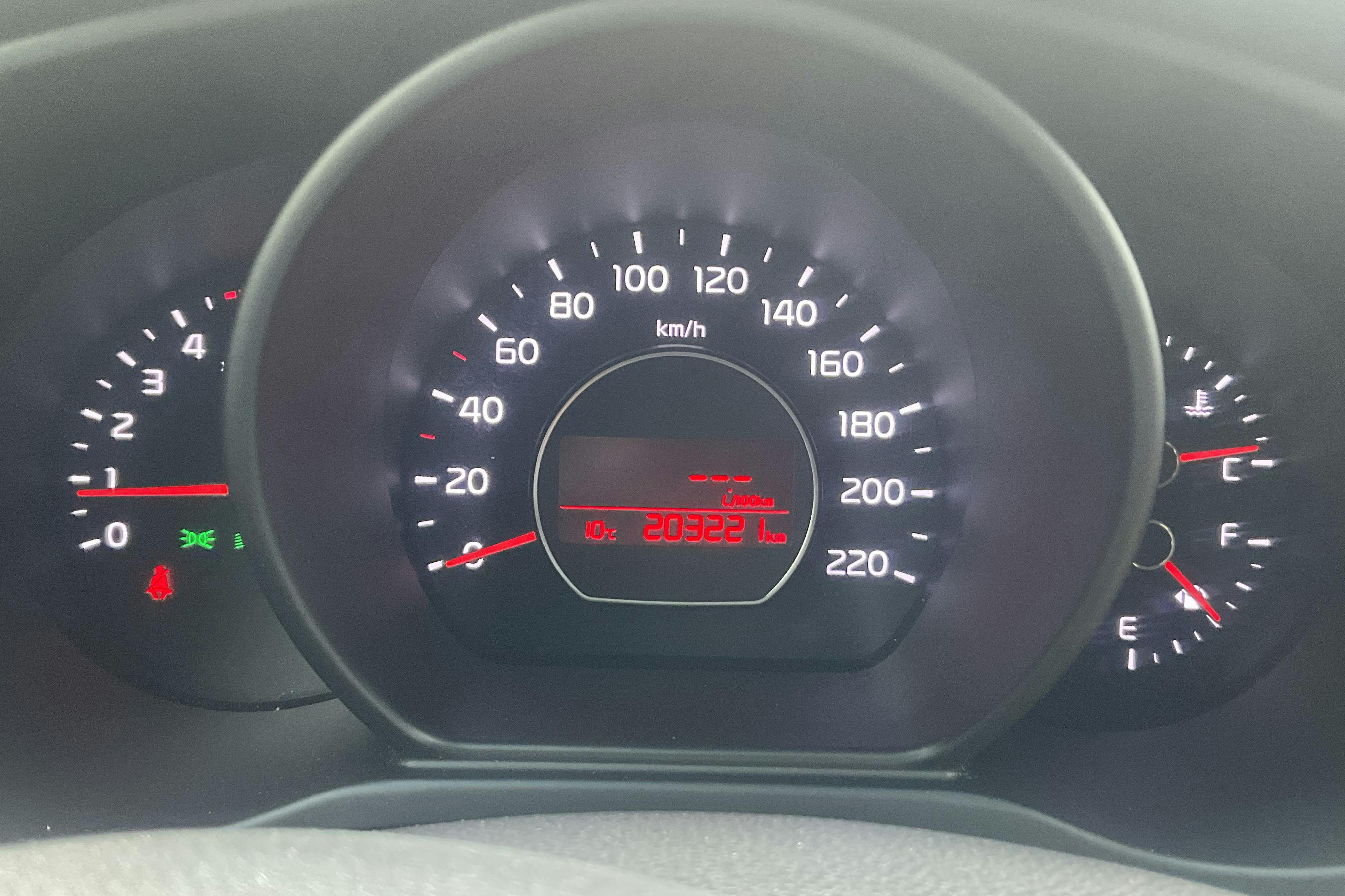 KIA Soul 1.6 CRDi (136hk) - 20 322 mil - Manuell - grå - 2018
