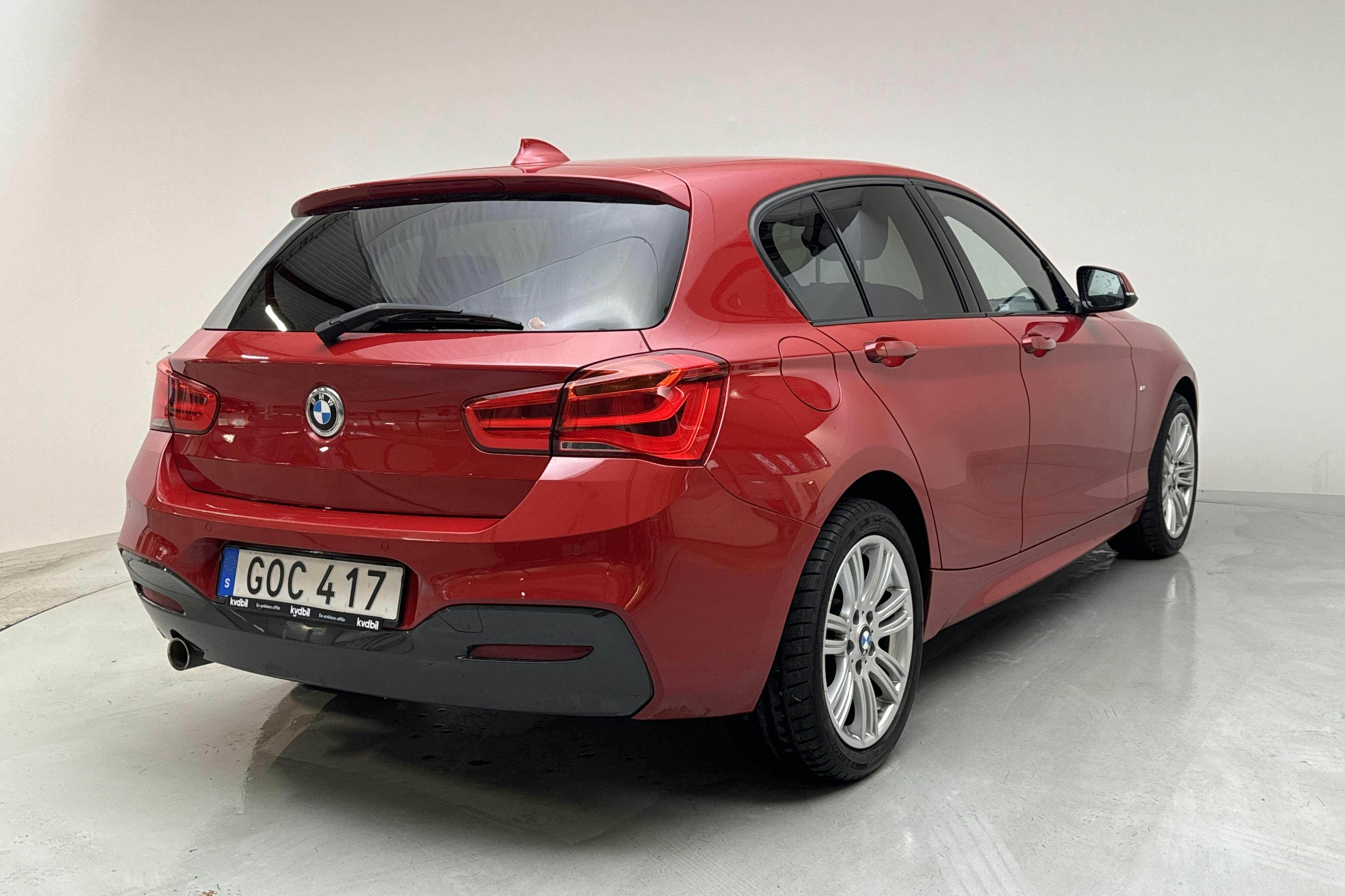BMW 118d xDrive 5dr, F20 (150hk) - 6 546 mil - Manuell - röd - 2017