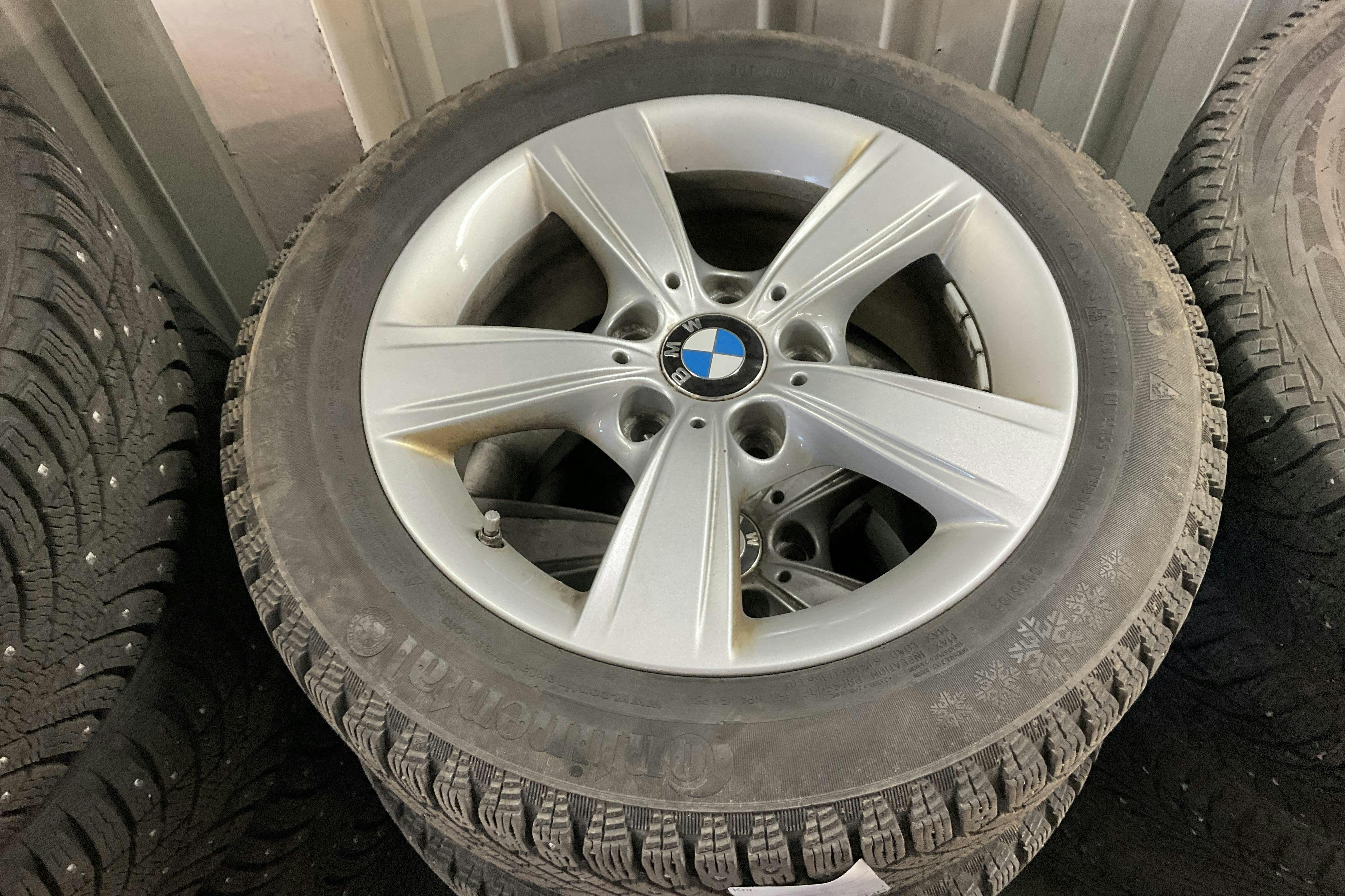 BMW 118d xDrive 5dr, F20 (150hk) - 6 546 mil - Manuell - röd - 2017