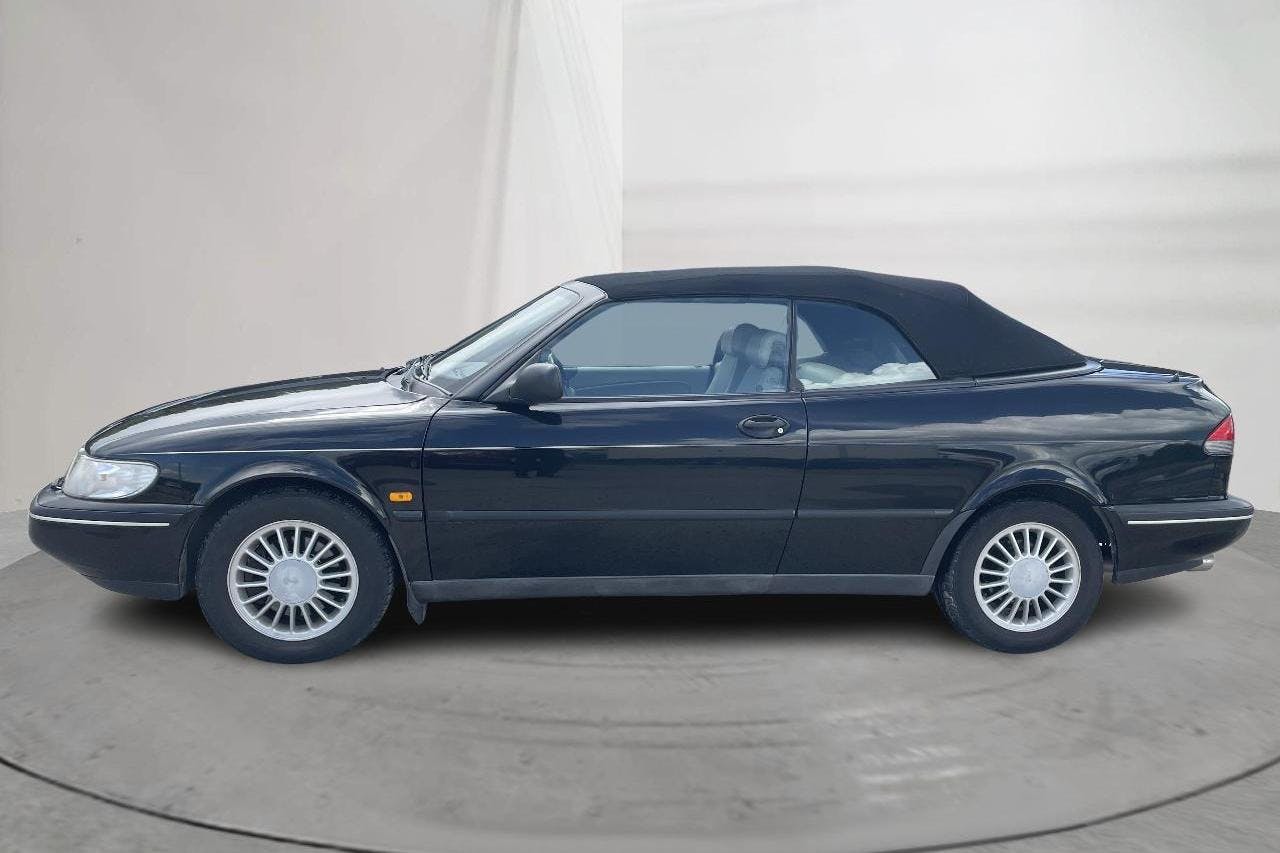 Saab 900 2.5 V6 SE Cabriolet (170hk) - 13 130 mil - Automat - svart - 1996
