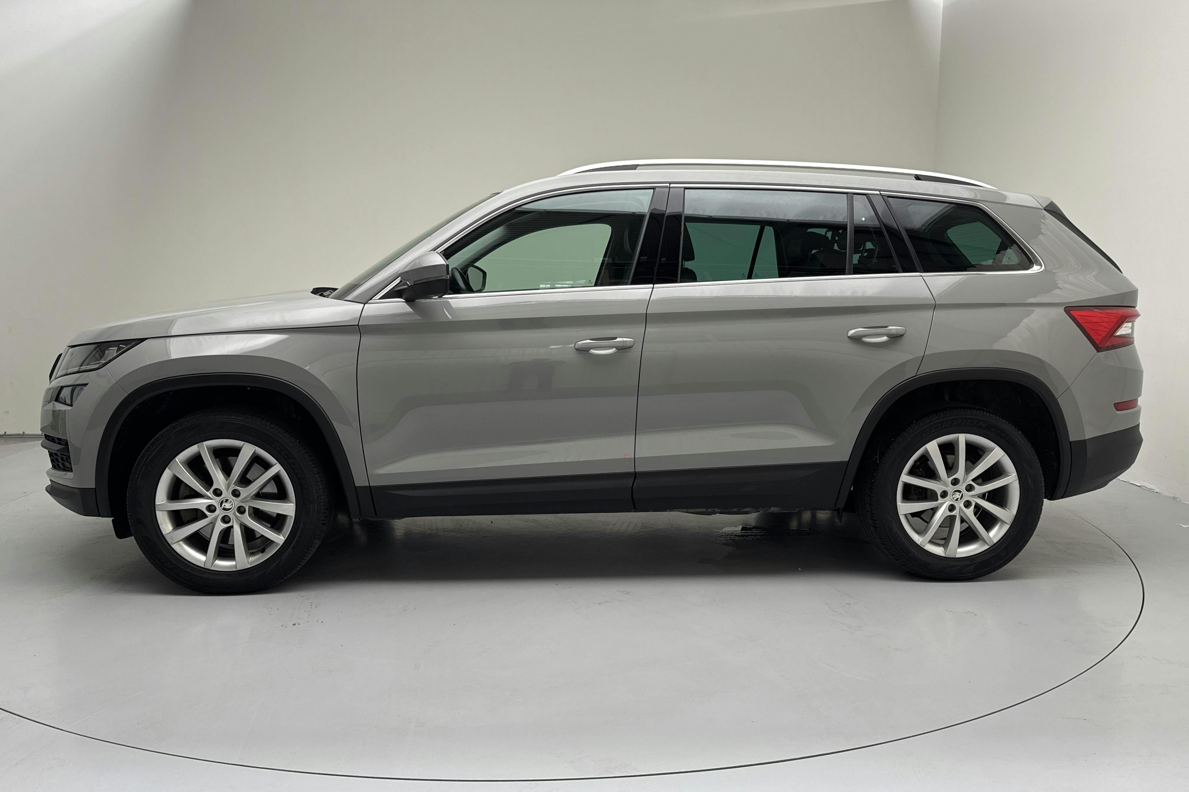 Skoda Kodiaq 2.0 TDI 4X4 (190hk) - 14 865 mil - Automat - grå - 2020