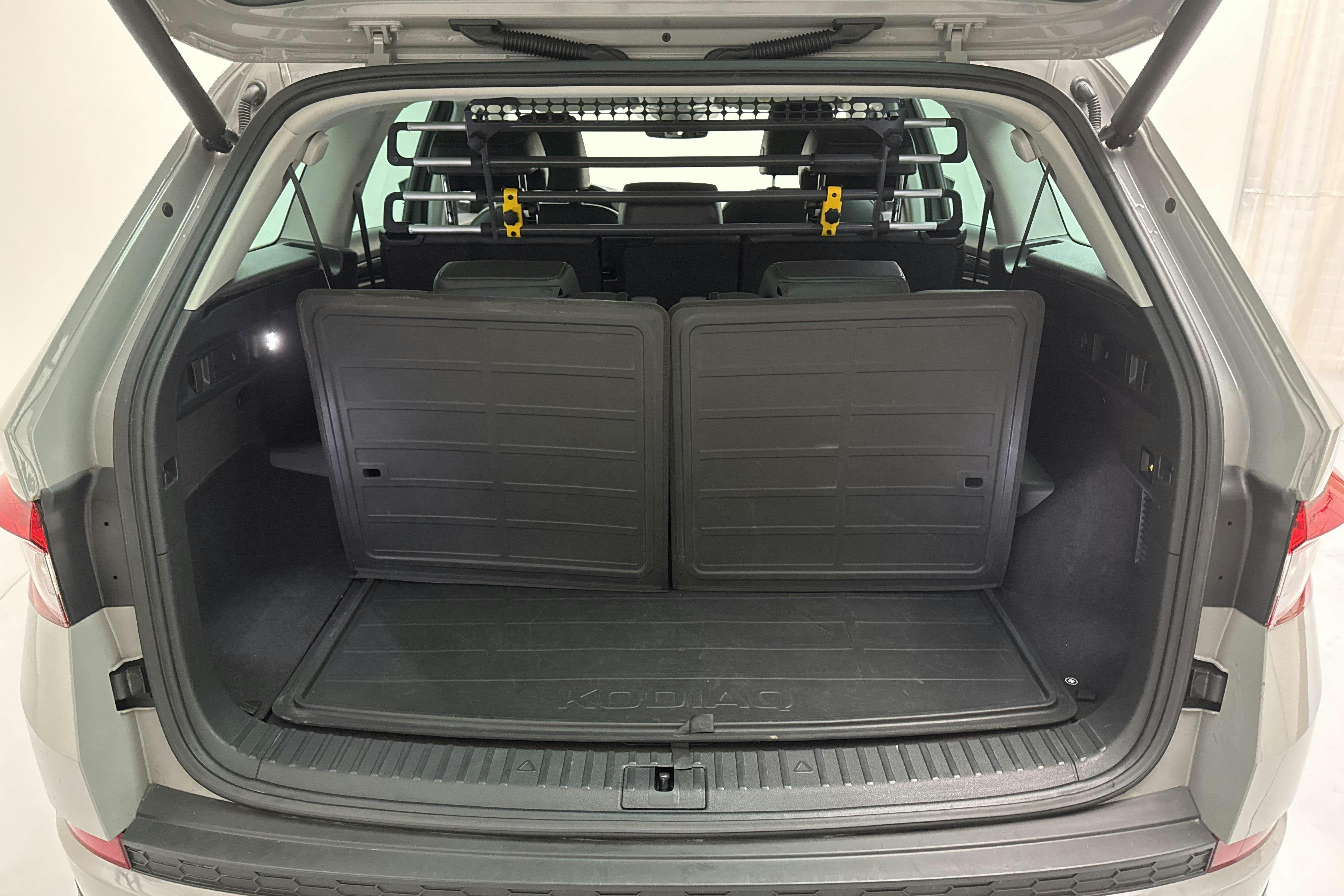 Skoda Kodiaq 2.0 TDI 4X4 (190hk) - 14 865 mil - Automat - grå - 2020