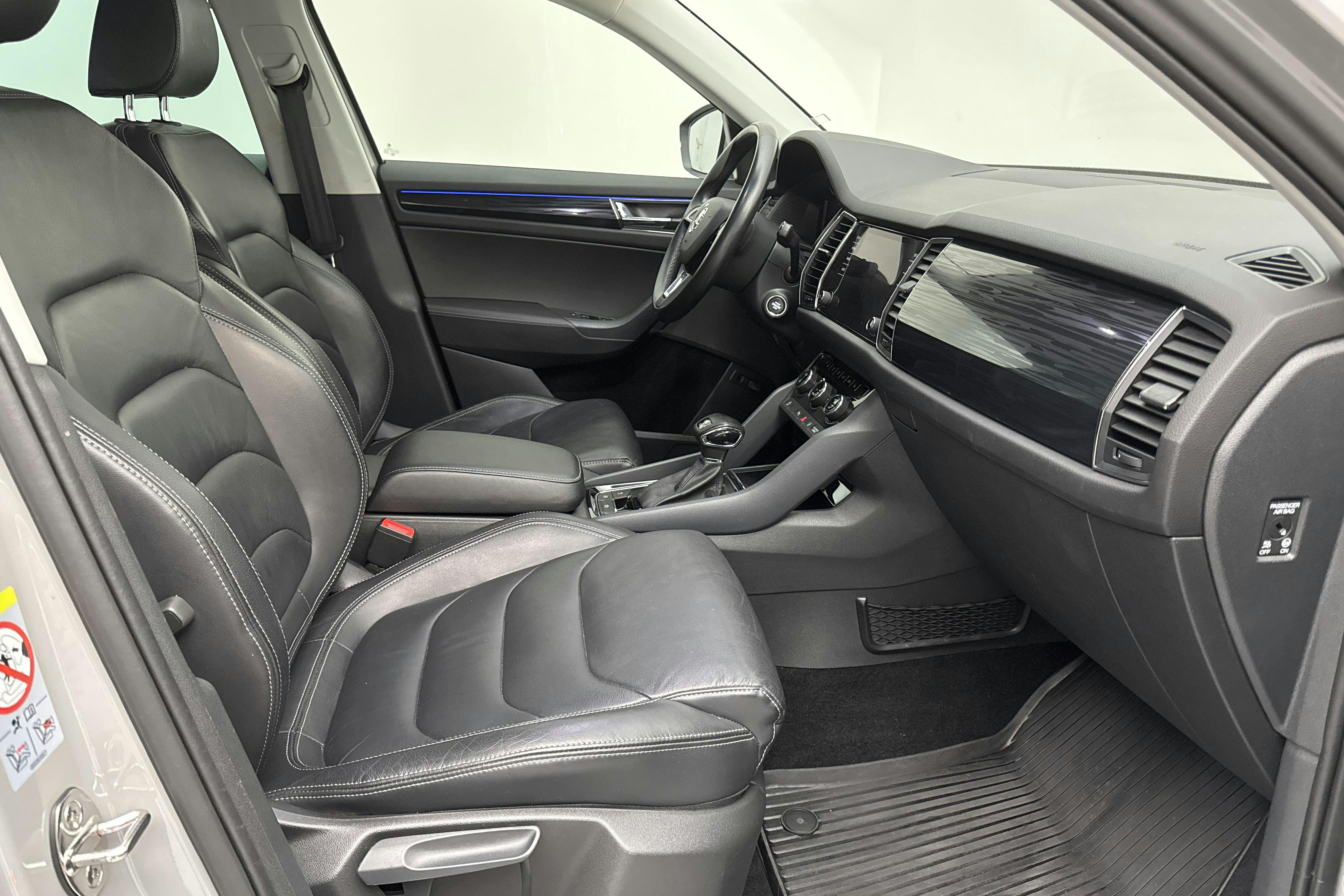 Skoda Kodiaq 2.0 TDI 4X4 (190hk) - 14 865 mil - Automat - grå - 2020
