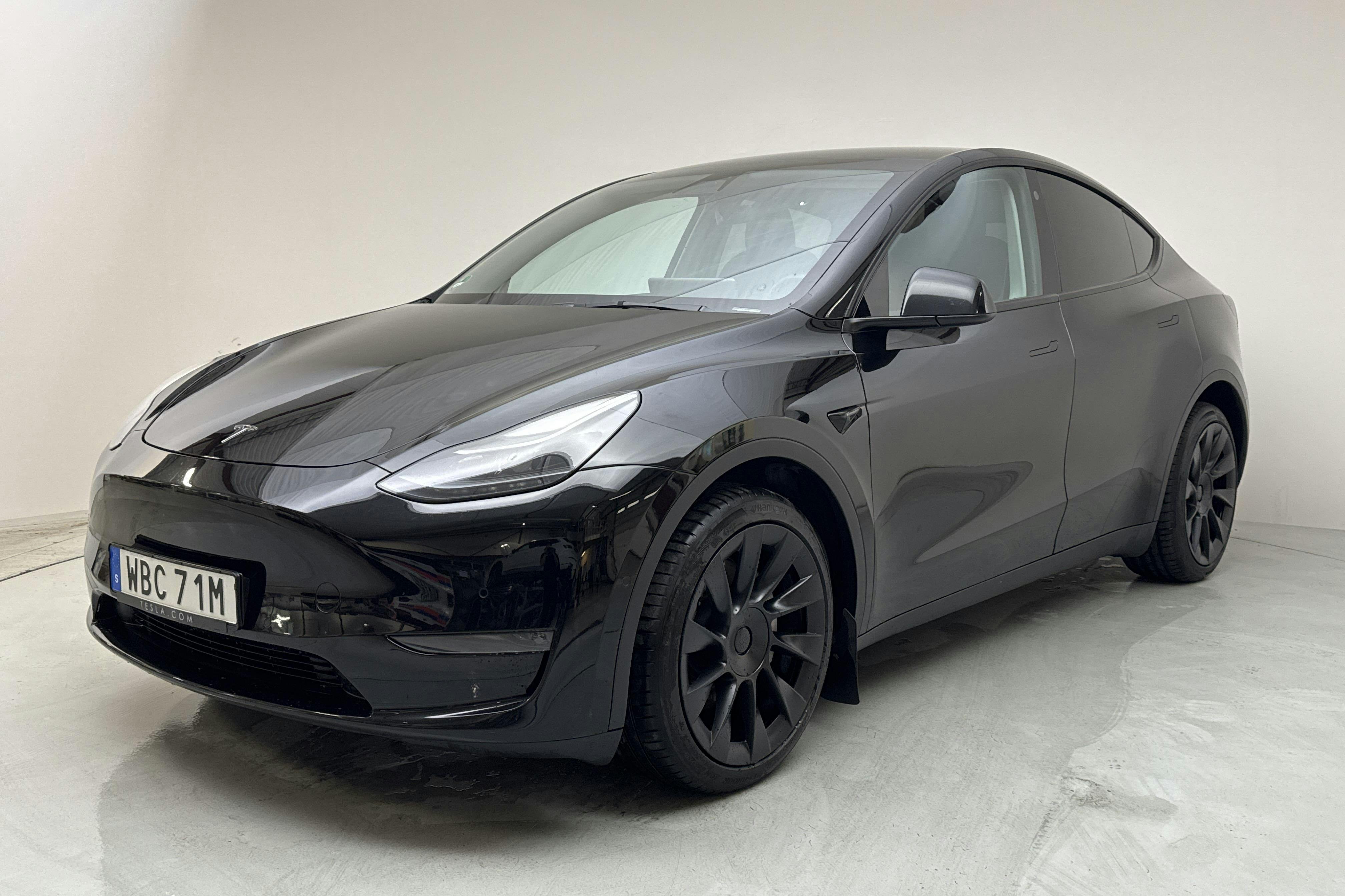 Tesla Model Y Long Range Dual Motor AWD - 12 538 mil - Automat - svart - 2021