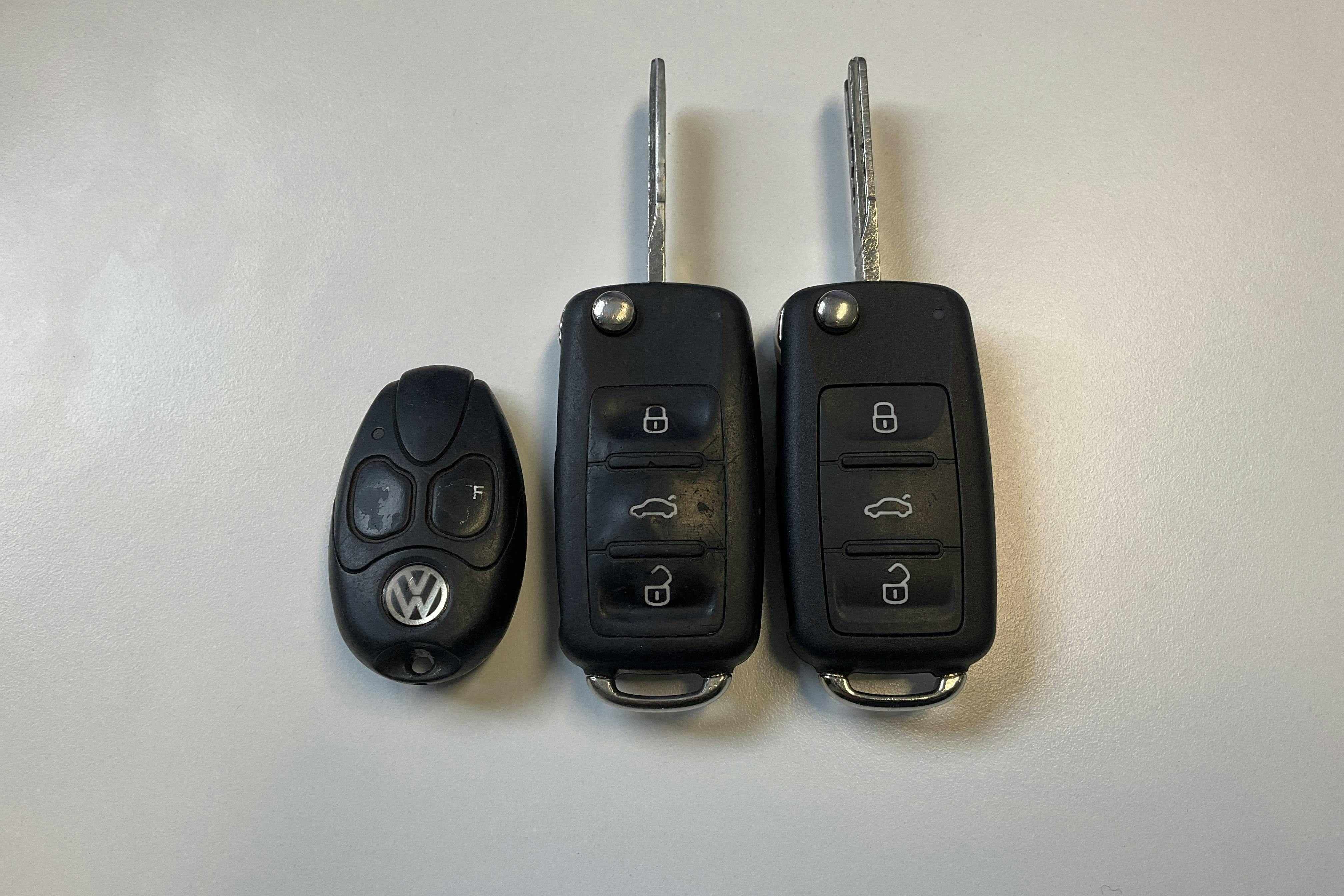 VW Caddy 2.0 TDI Maxi Skåp (102hk) - 4 446 mil - Automat - vit - 2019
