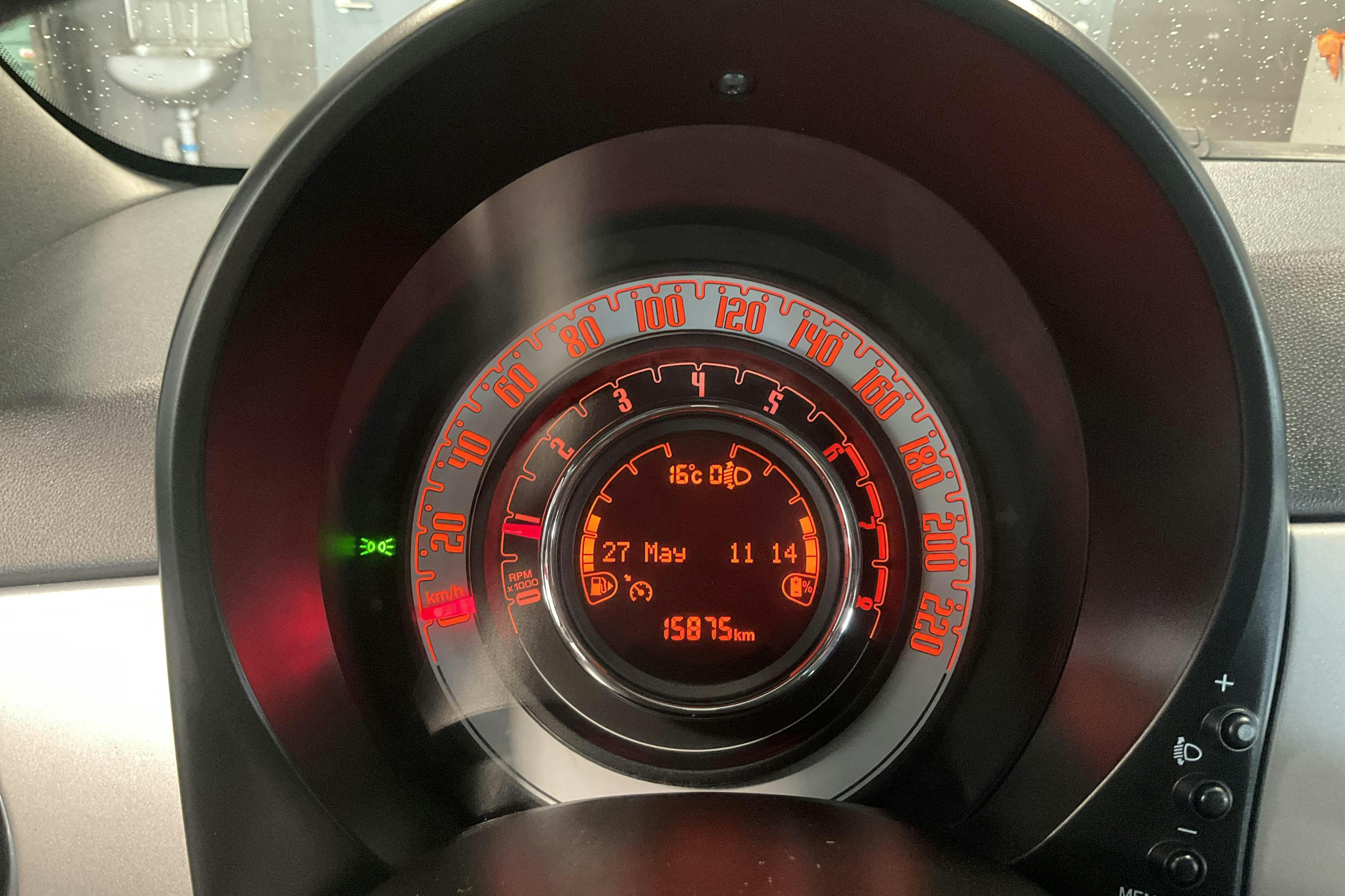 Fiat 500 Hybrid (70hk) - 15 880 km - Manual - white - 2022