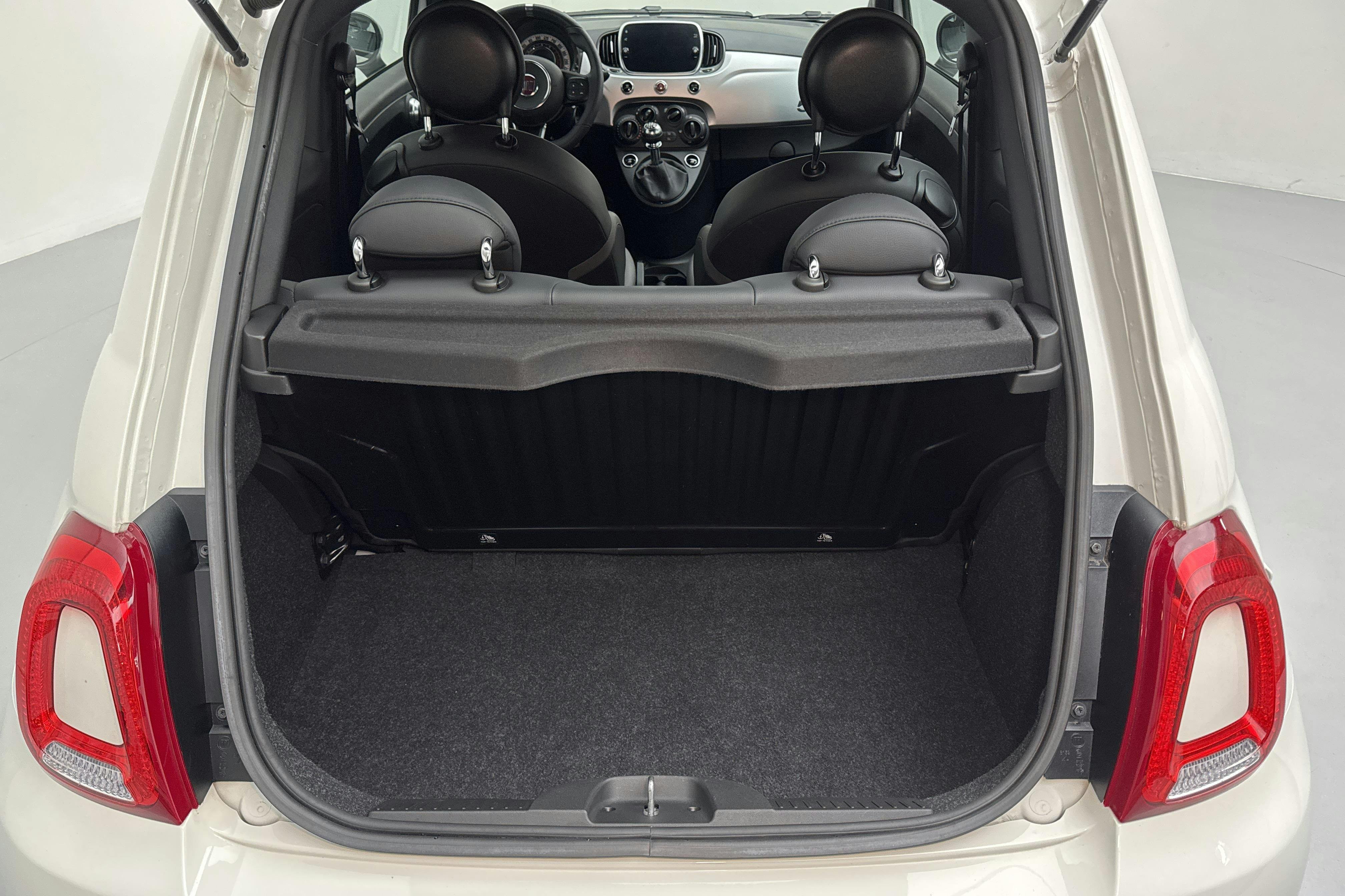 Fiat 500 Hybrid (70hk) - 15 880 km - Manual - white - 2022
