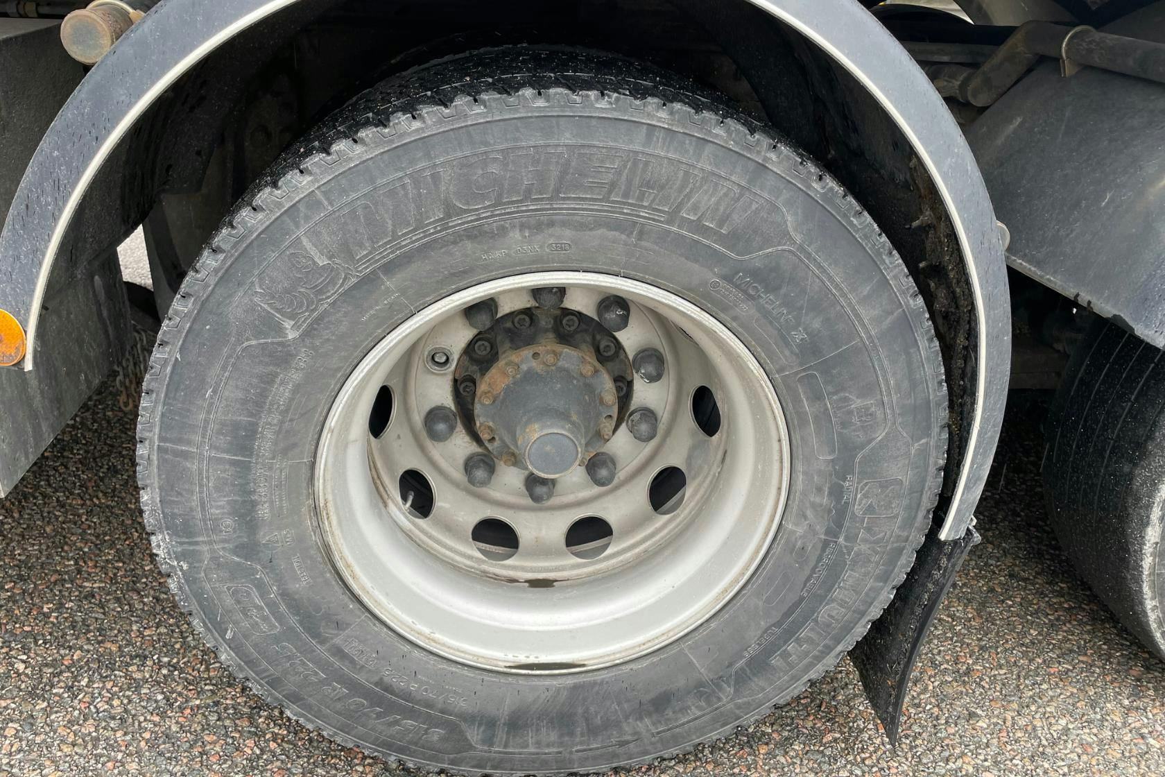 SCANIA P360 - 336 615 km - Automat - vit - 2015