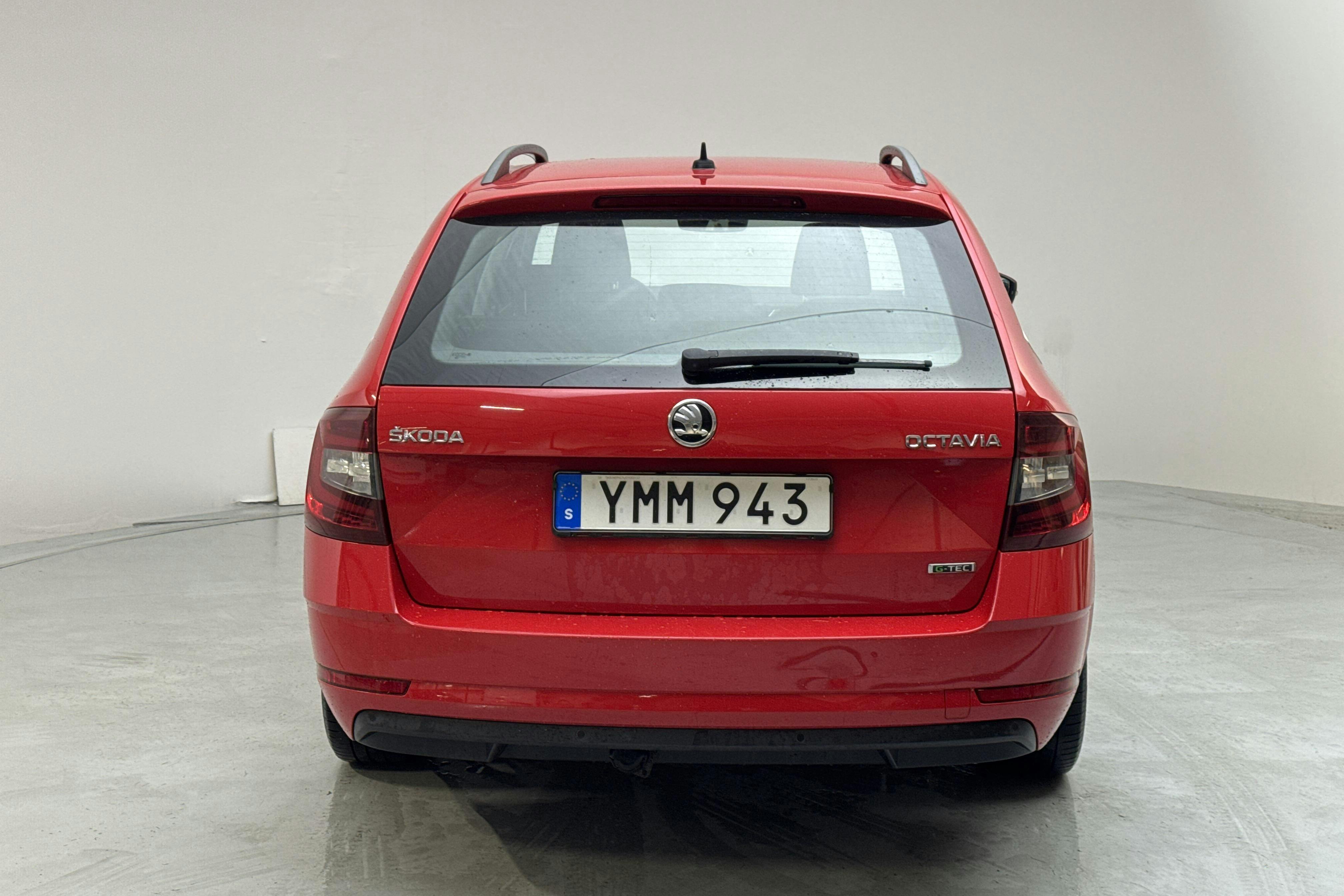 Skoda Octavia III 1.4 TSI G-TEC Combi (110hk) - 15 647 mil - Manuell - röd - 2018