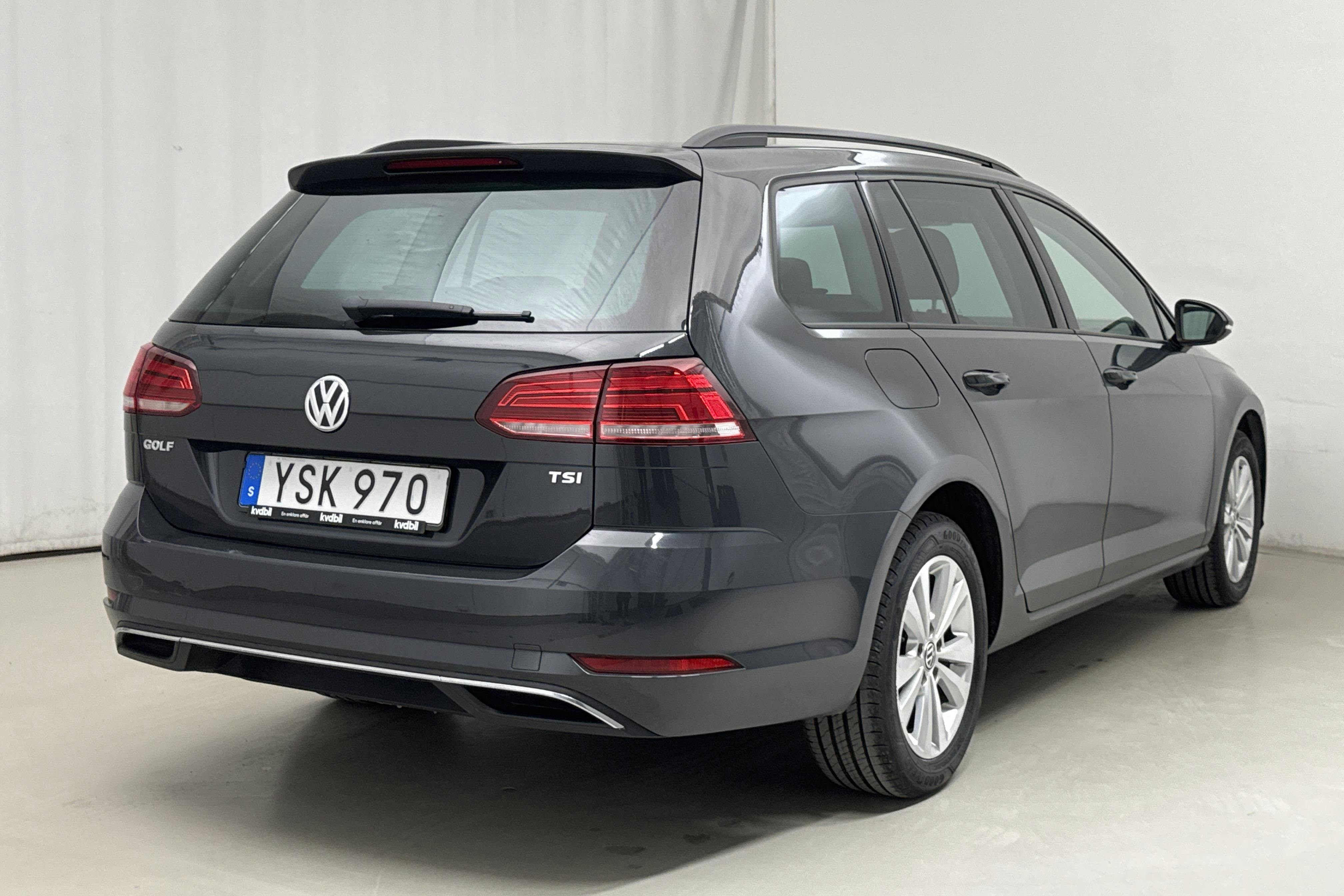 VW Golf VII 1.0 TSI Sportscombi (110hk) - 85 800 km - Automatic - Dark Grey - 2018