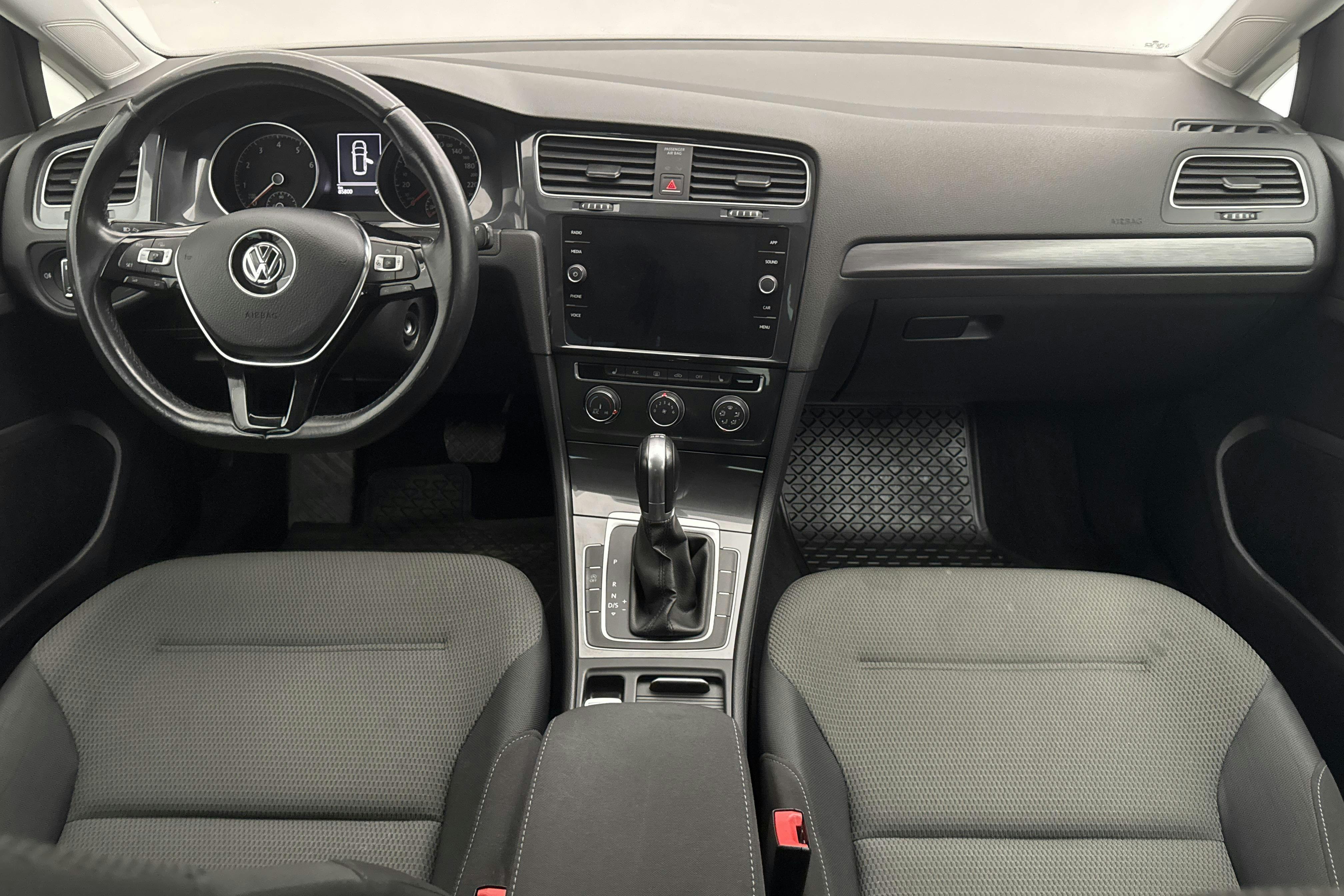 VW Golf VII 1.0 TSI Sportscombi (110hk) - 85 800 km - Automaatne - Dark Grey - 2018