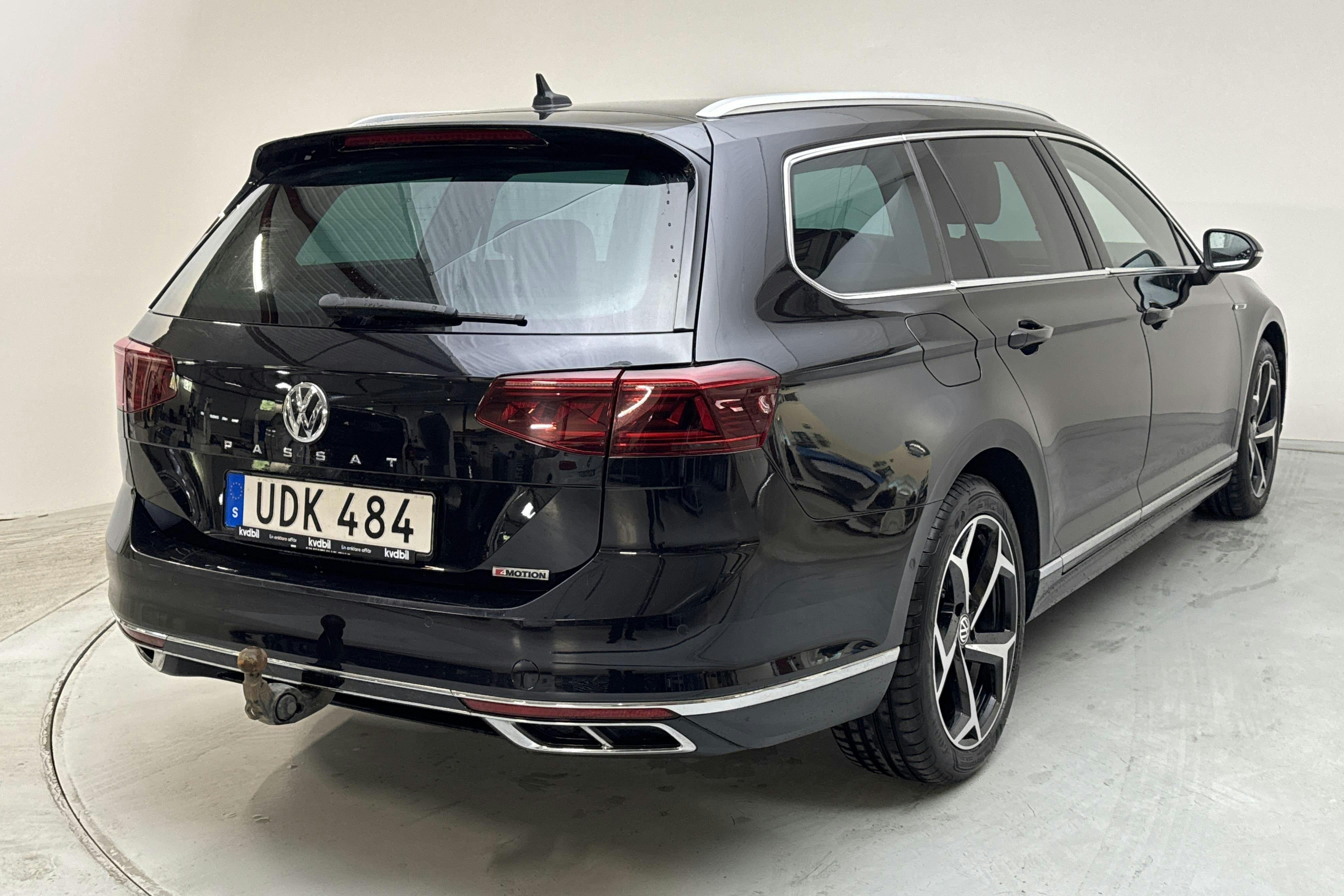 VW Passat 2.0 TDI Sportscombi 4MOTION (190hk) - 125 790 km - Automatic - black - 2020