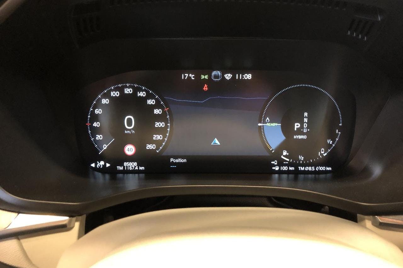 Volvo XC60 T8 AWD Recharge (390hk) - 8 581 mil - Automat - vit - 2021