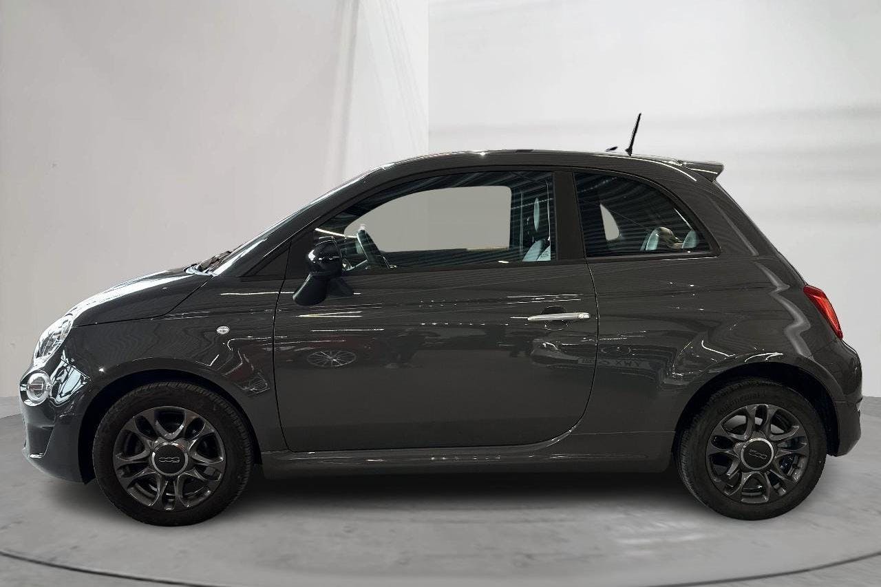 Fiat 500 Hybrid (70hk) - 1 444 mil - Manuell - grå - 2022