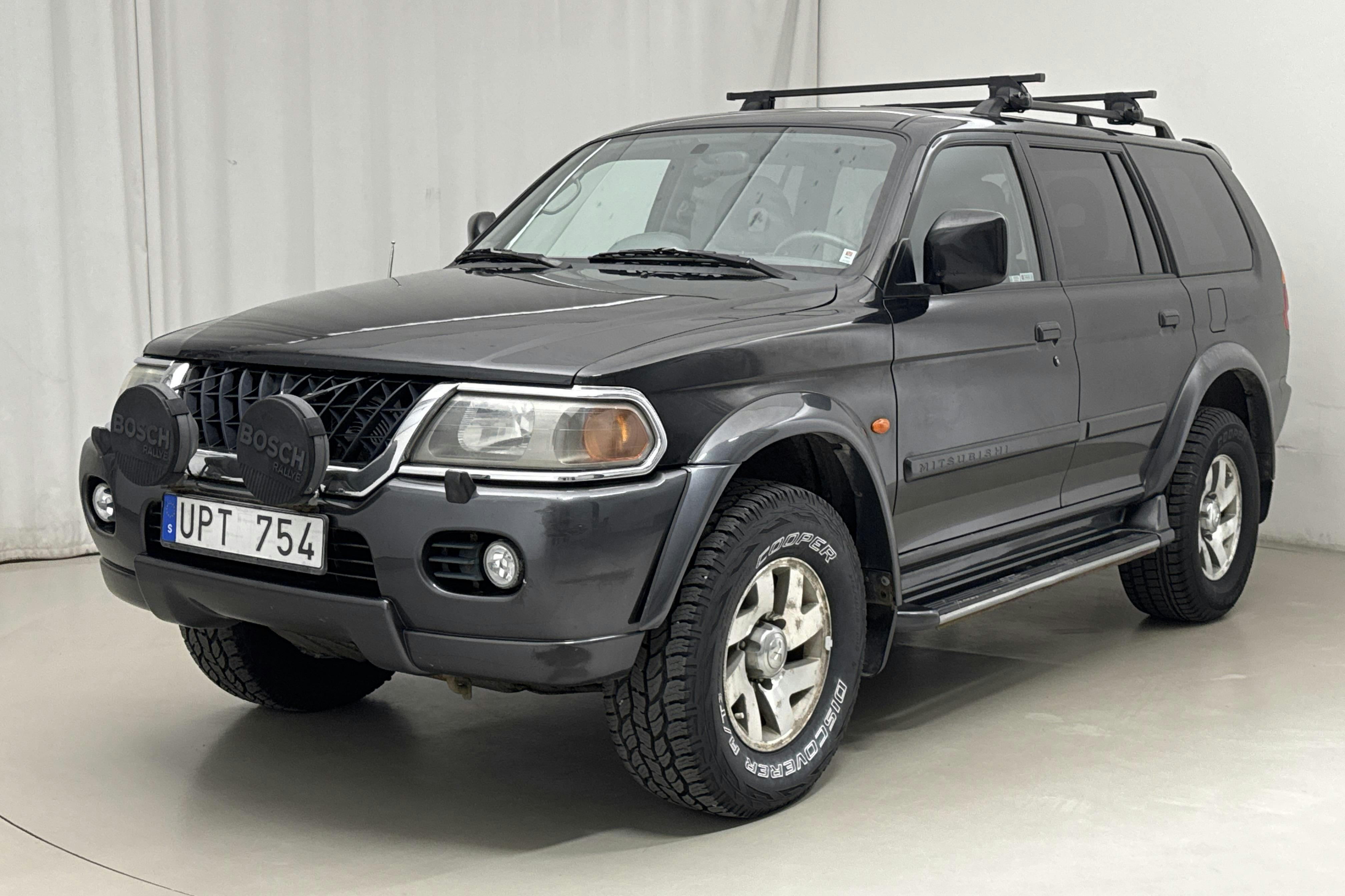 Mitsubishi Pajero Sport 3.0 V6 (170hk) - 13 131 mil - Automat - svart - 2004