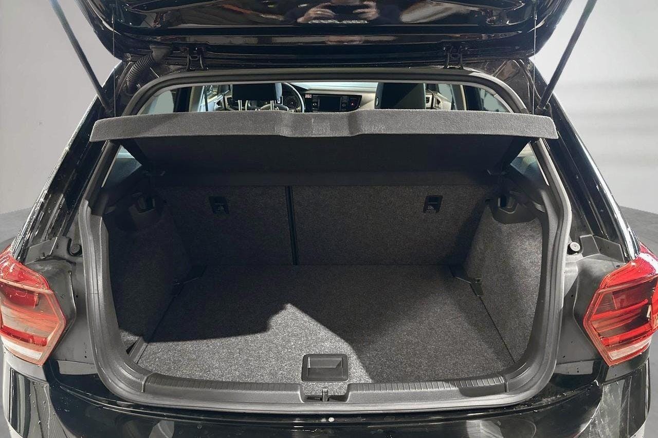 VW Polo 1.0 TSI 5dr (95hk) - 4 391 mil - Manuell - svart - 2019