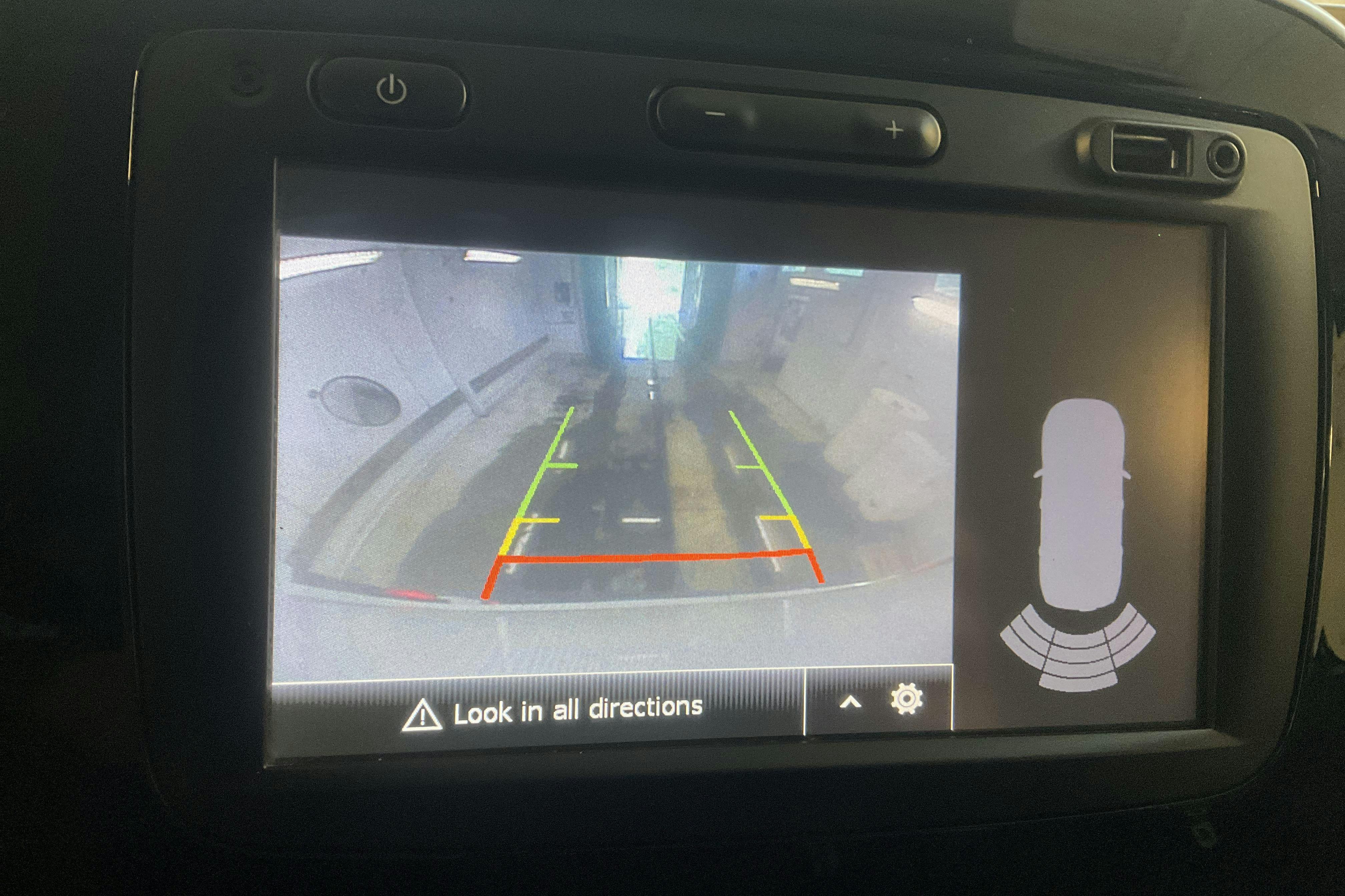 Renault Trafic 1.6 dCi Skåp (125hk) - 12 043 mil - Manuell - vit - 2018