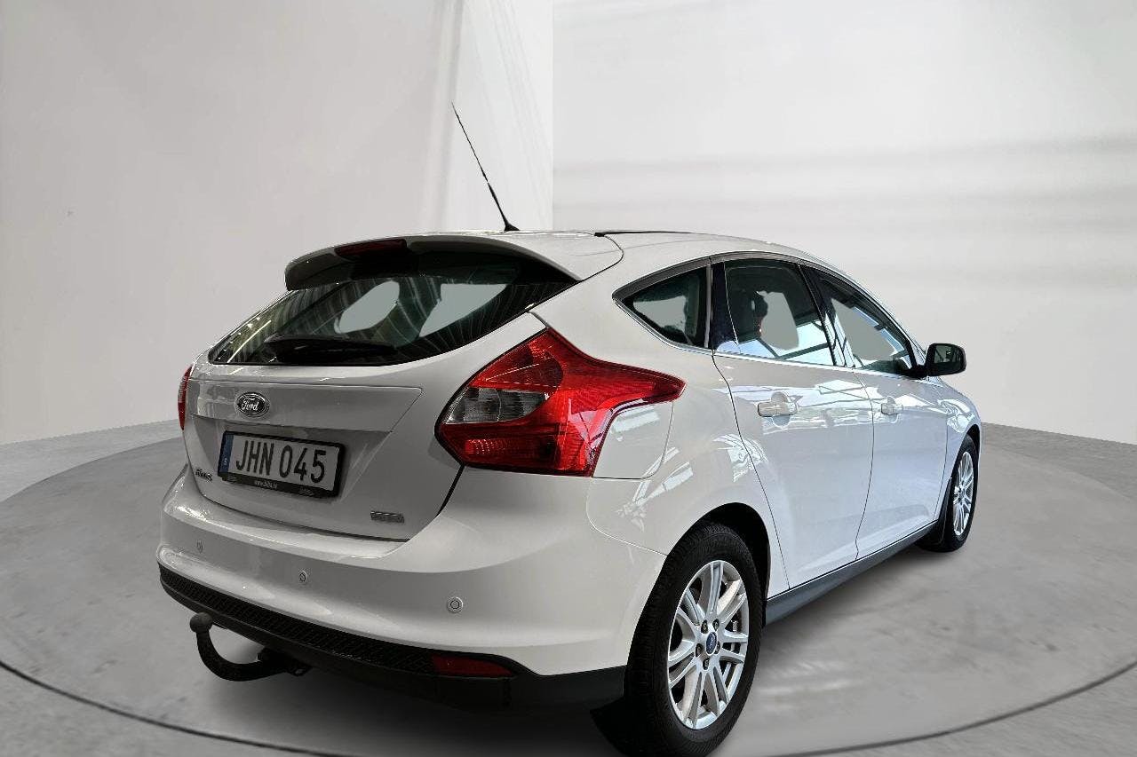 Ford Focus 1.0 EcoBoost 5dr (100hk) - 81 900 km - Manual - white - 2014