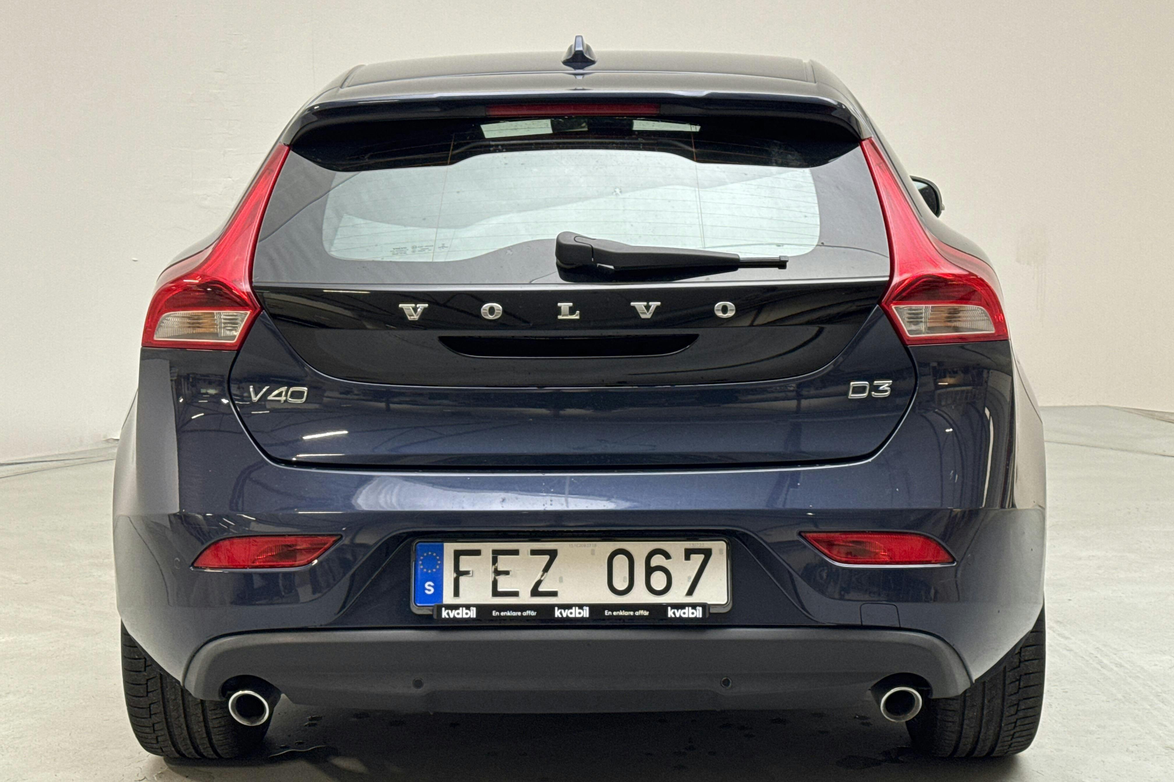 Volvo V40 D3 (150hk) - 14 699 mil - Manuell - blå - 2014