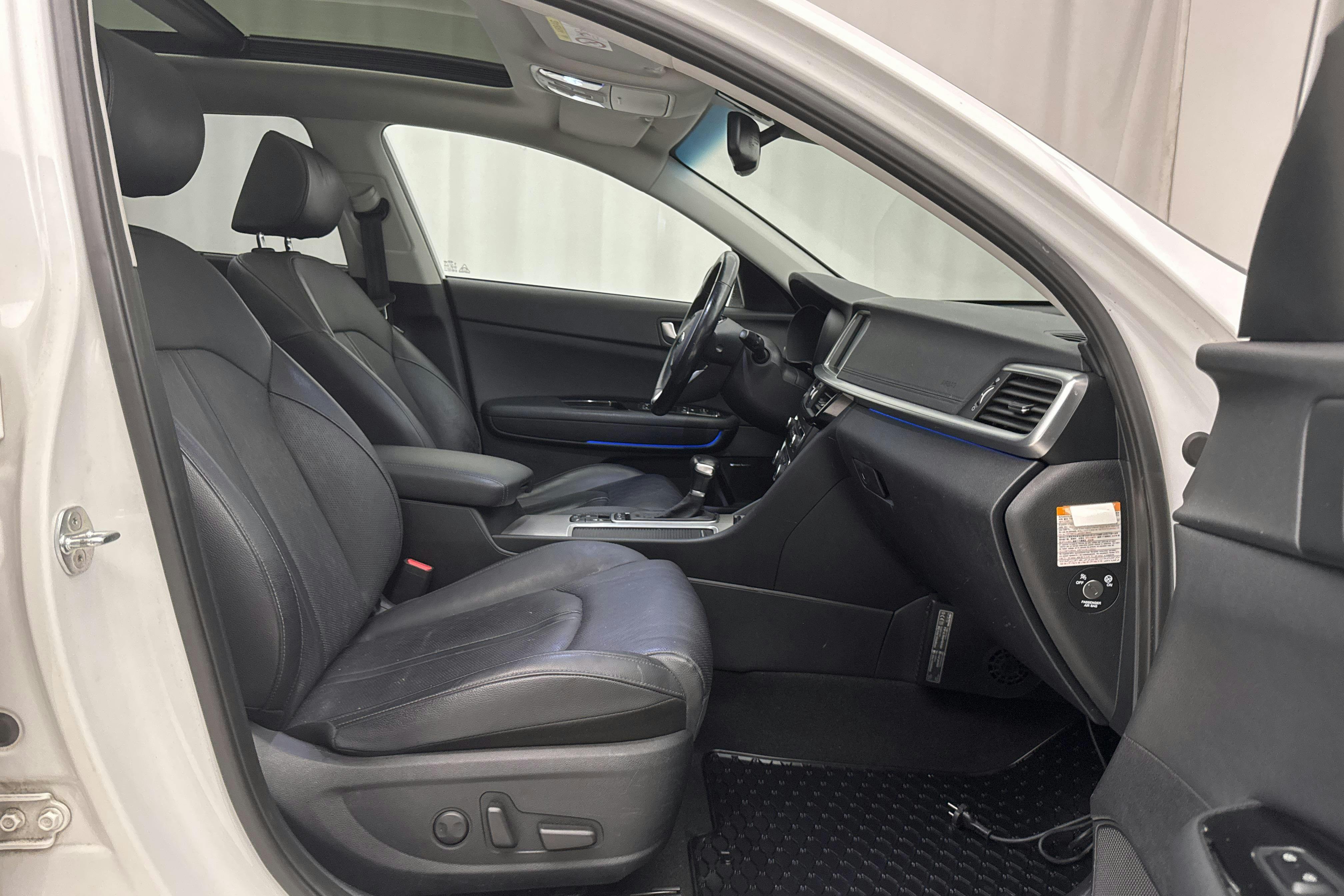 KIA Optima 2.0 GDi Plug-in Hybrid SW (205hk) - 13 081 mil - Automat - vit - 2019