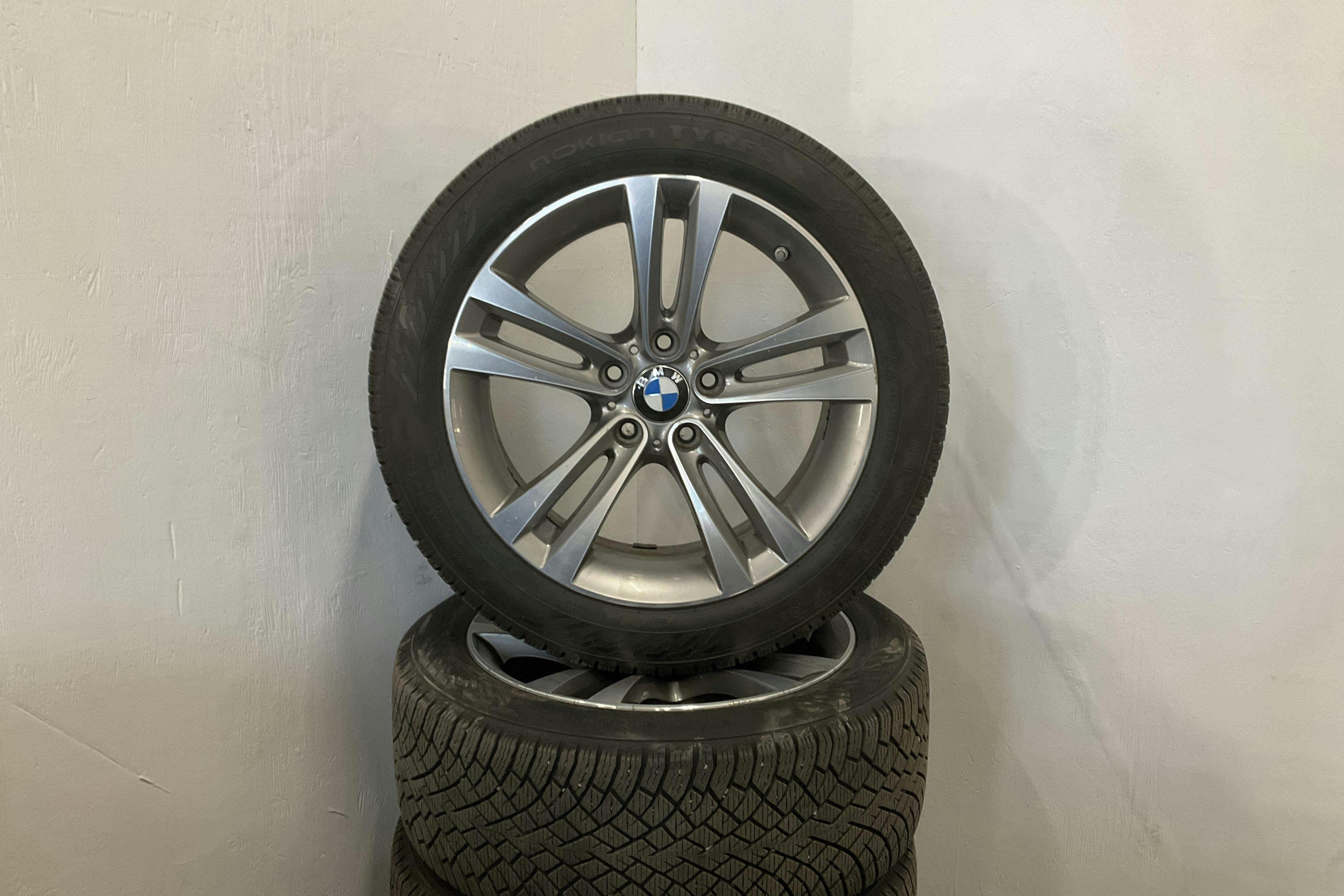 BMW 320d GT xDrive, F34 (190hk) - 15 593 mil - Automat - röd - 2017