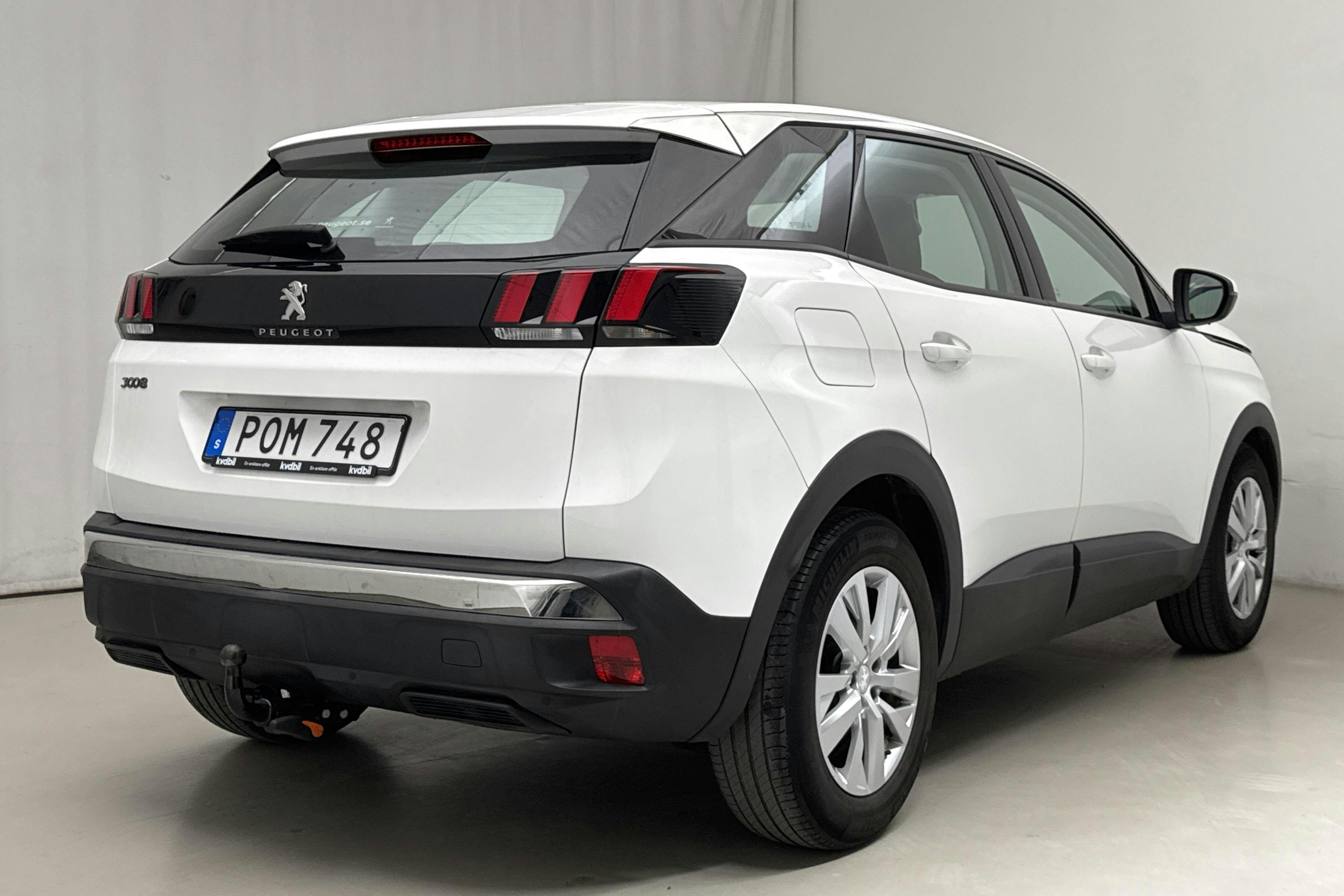 Peugeot 3008 1.2 PureTech (130hk) - 85 140 km - Automatic - white - 2020