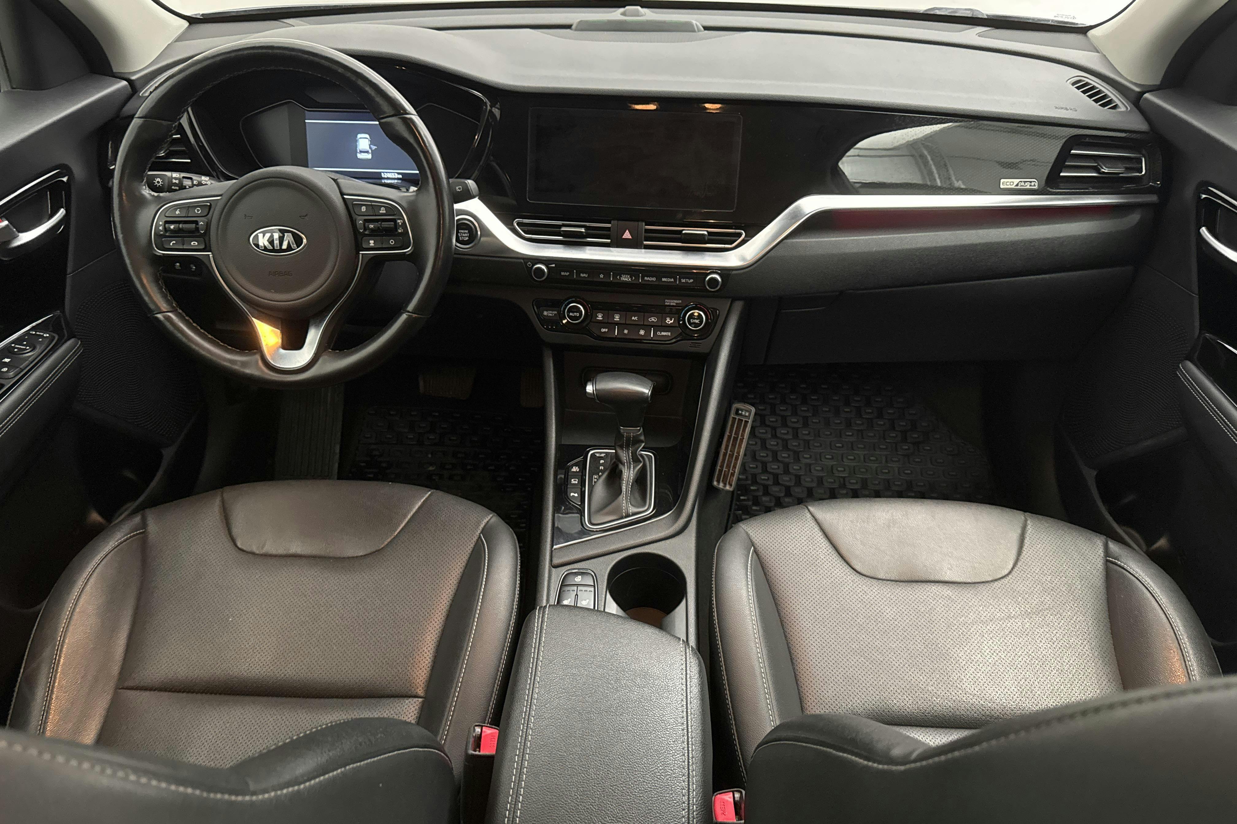 KIA Niro Plug-in Hybrid 1.6 (141hk) - 124 650 km - Automatic - gray - 2020