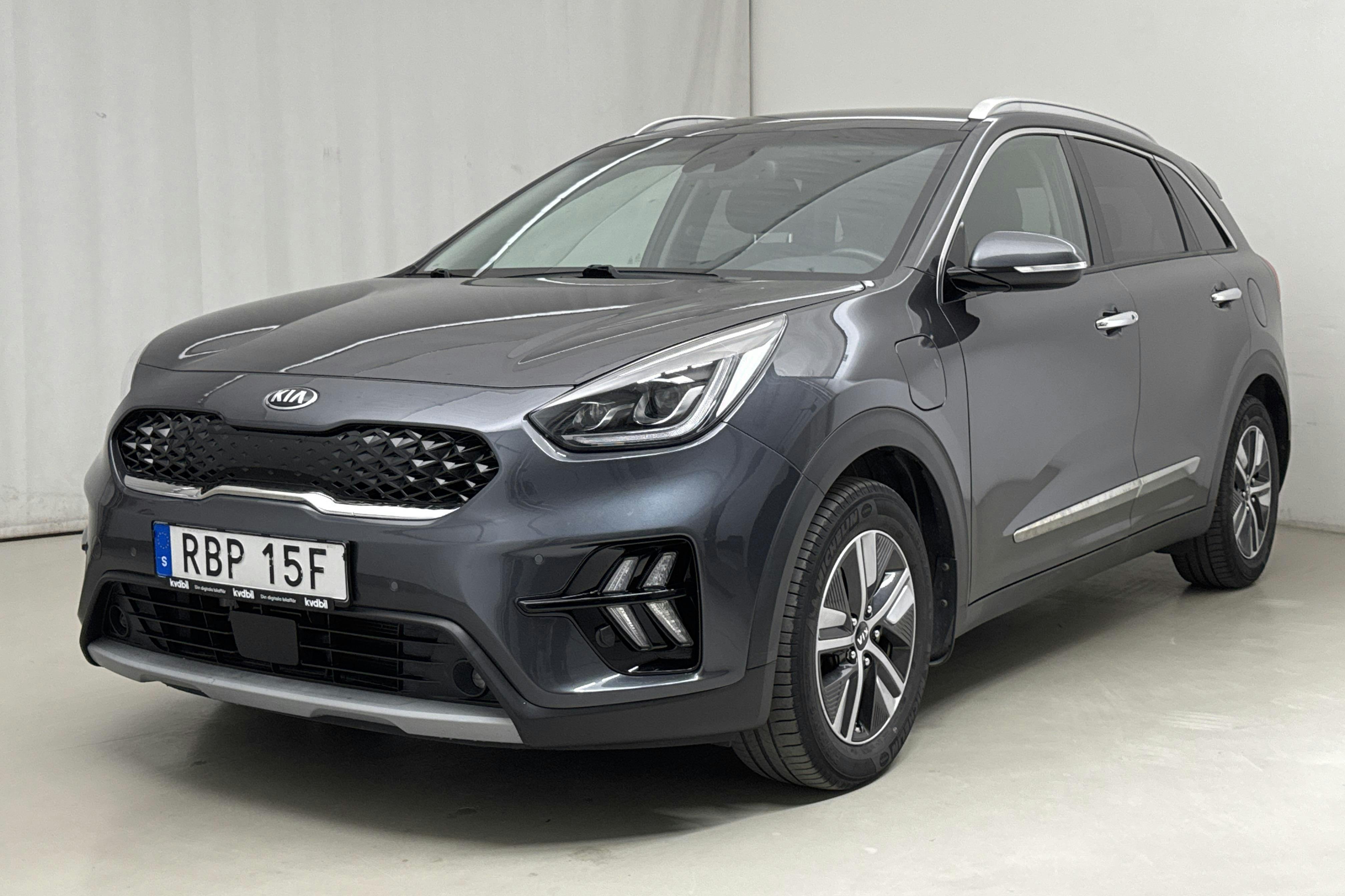 KIA Niro Plug-in Hybrid 1.6 (141hk) - 12 465 mil - Automat - grå - 2020
