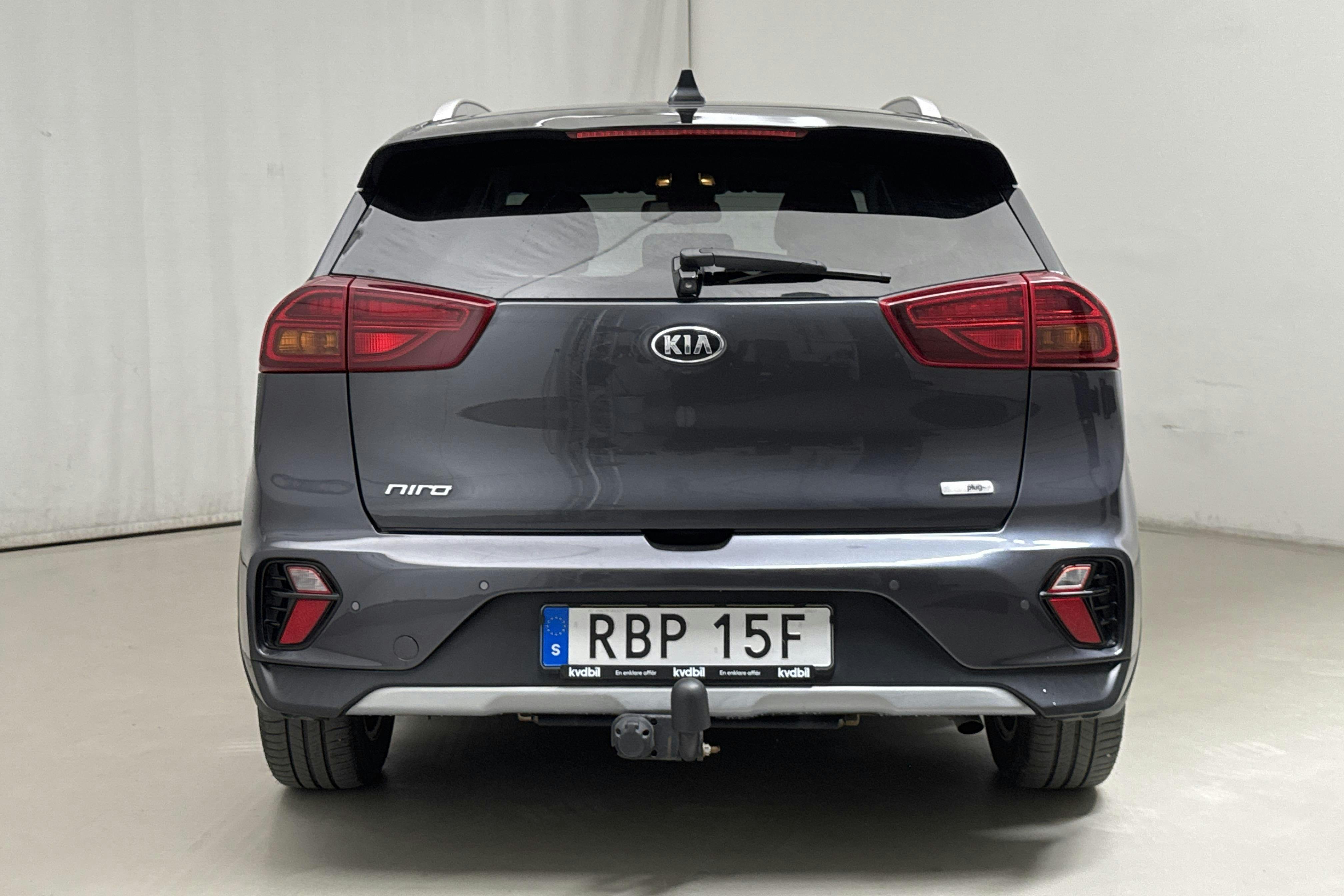 KIA Niro Plug-in Hybrid 1.6 (141hk) - 124 650 km - Automatic - gray - 2020