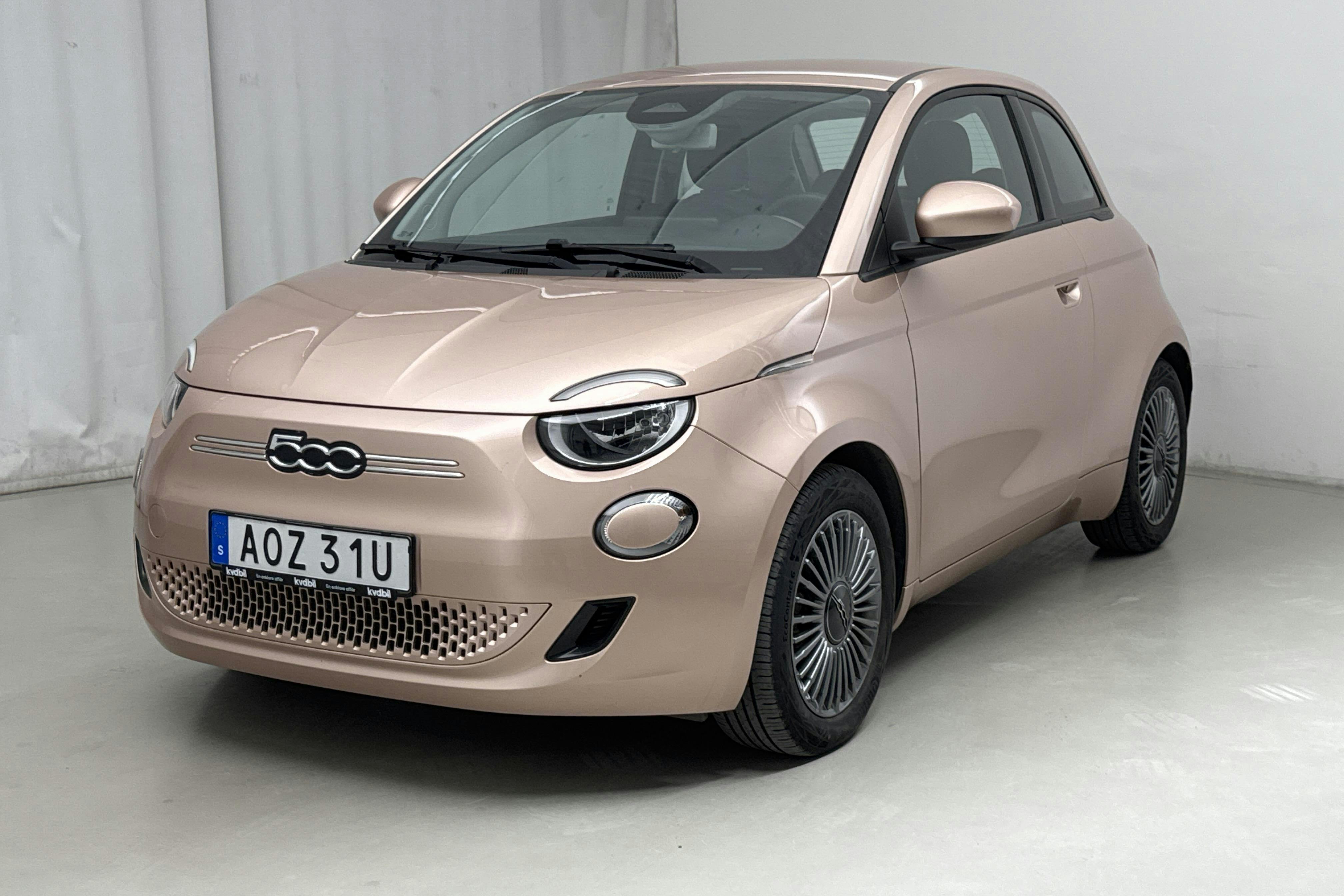Fiat 500e (118hk) - 2 735 mil - Automat - röd - 2022