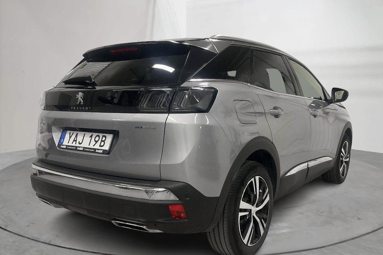 Peugeot 3008 1.6 Plug-in Hybrid 4 (300hk) - 5 999 mil - Automat - grå - 2021