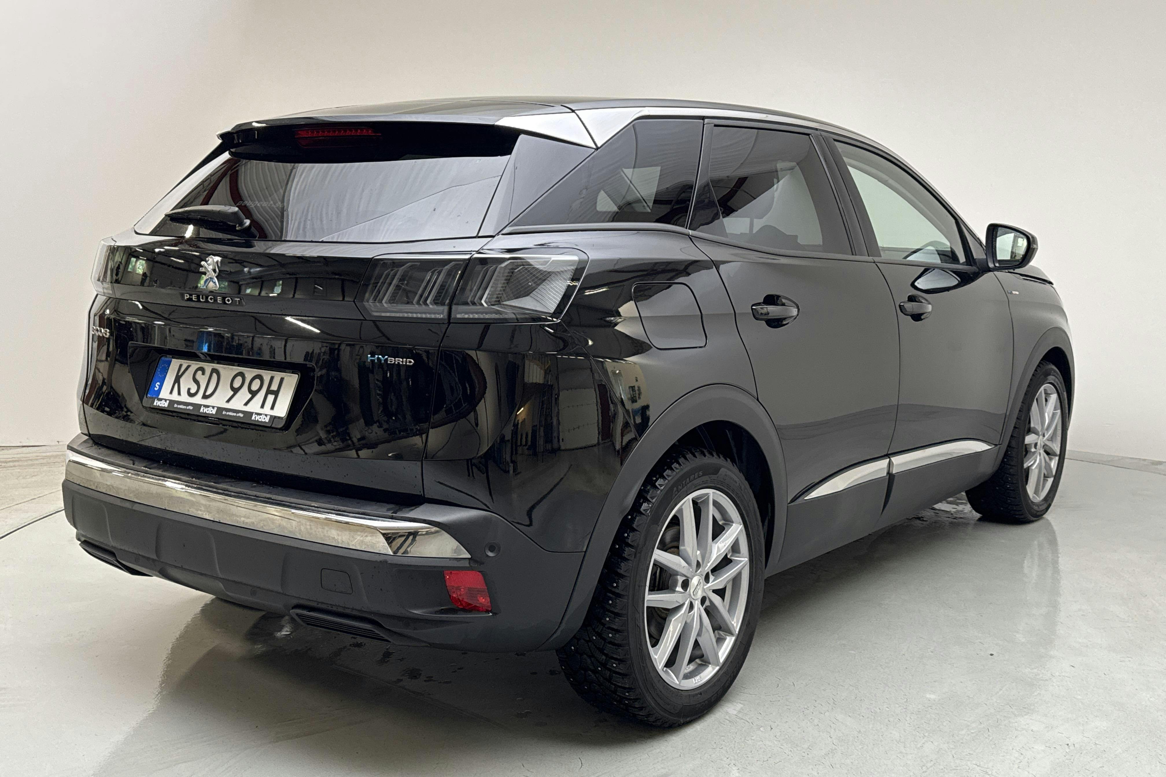 Peugeot 3008 1.6 Plug-in Hybrid (225hk) - 71 460 km - Automaatne - must - 2021