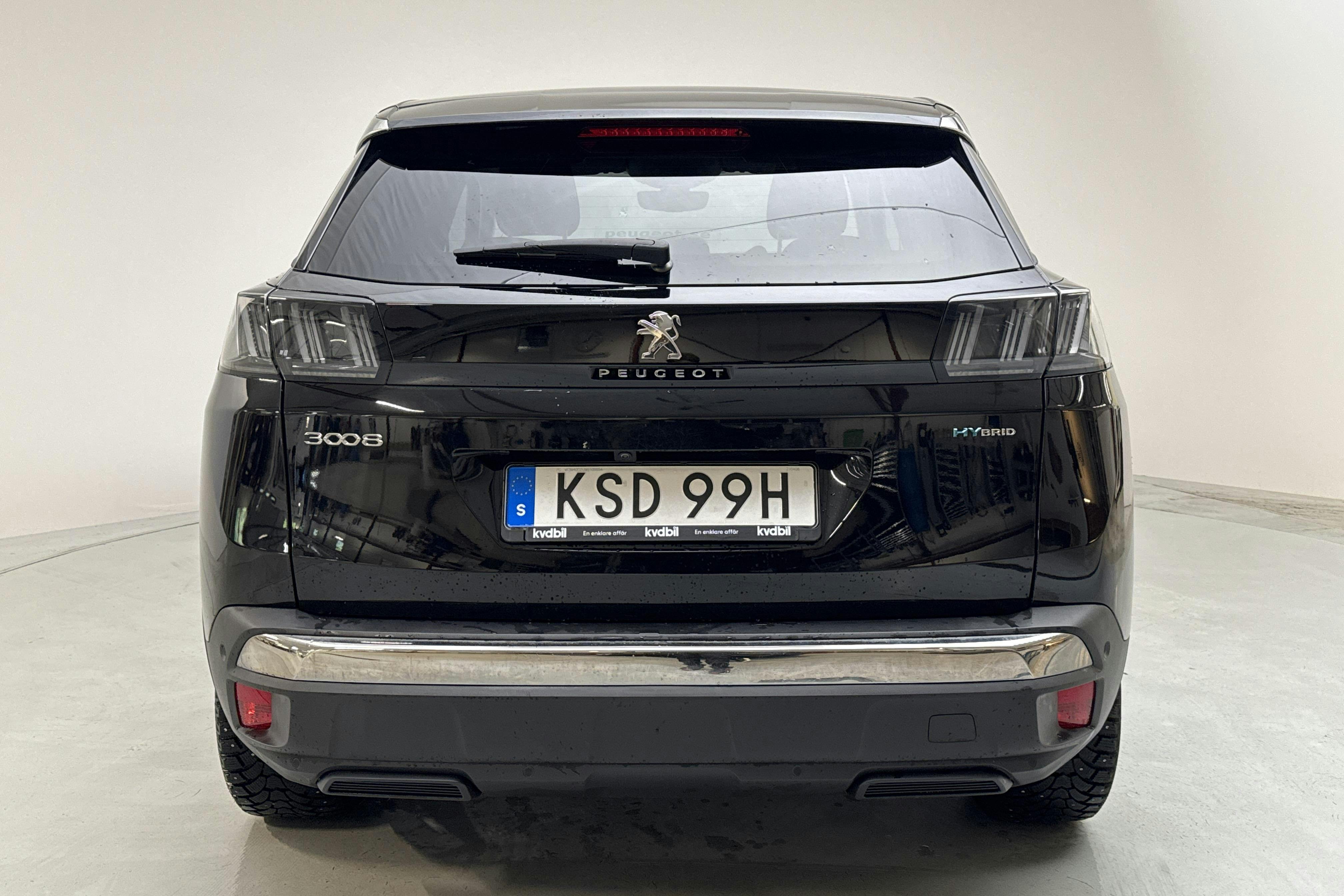 Peugeot 3008 1.6 Plug-in Hybrid (225hk) - 71 460 km - Automaatne - must - 2021