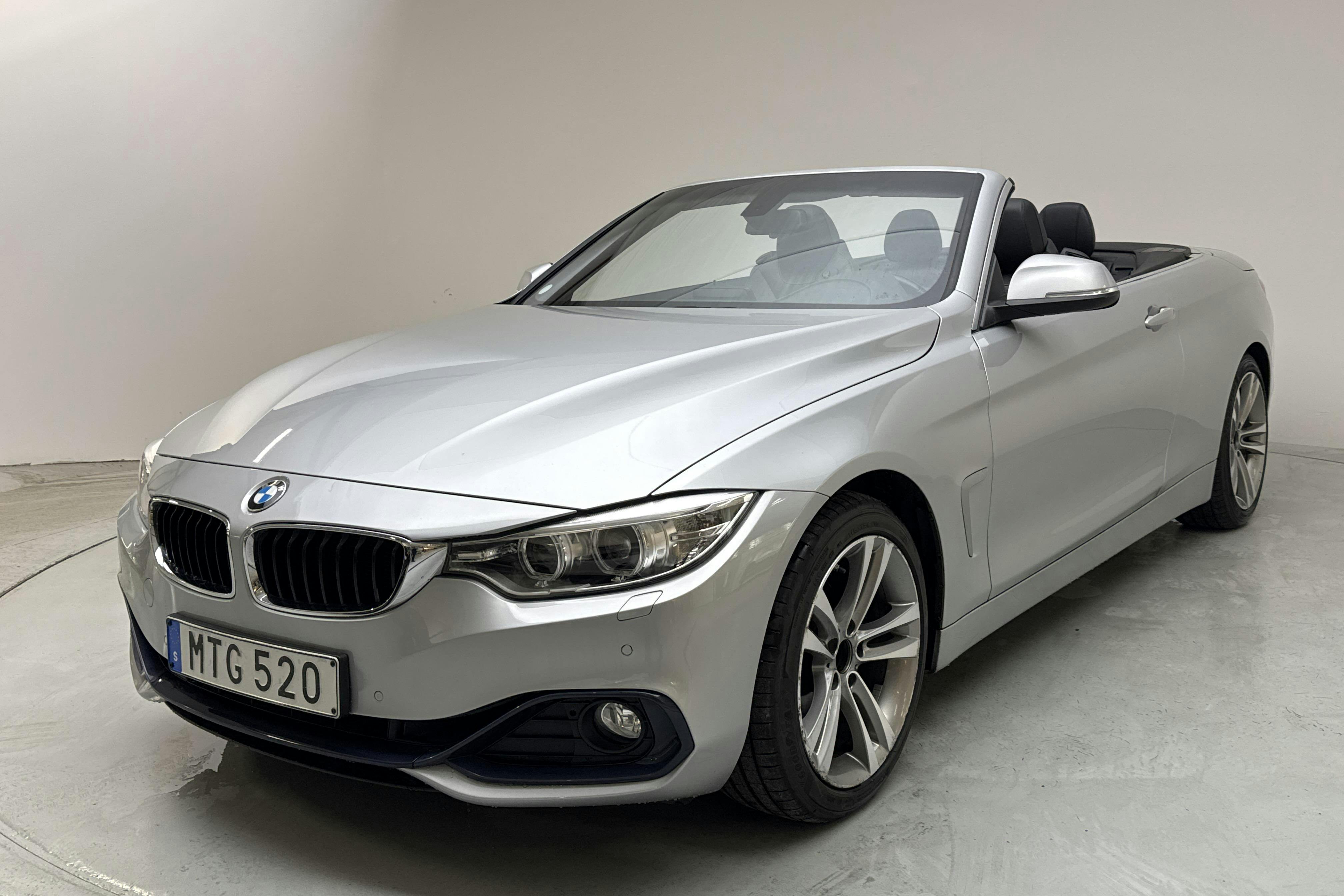 BMW 420i Cabriolet, F33 (184hk) - 165 450 km - Automatic - silver - 2015