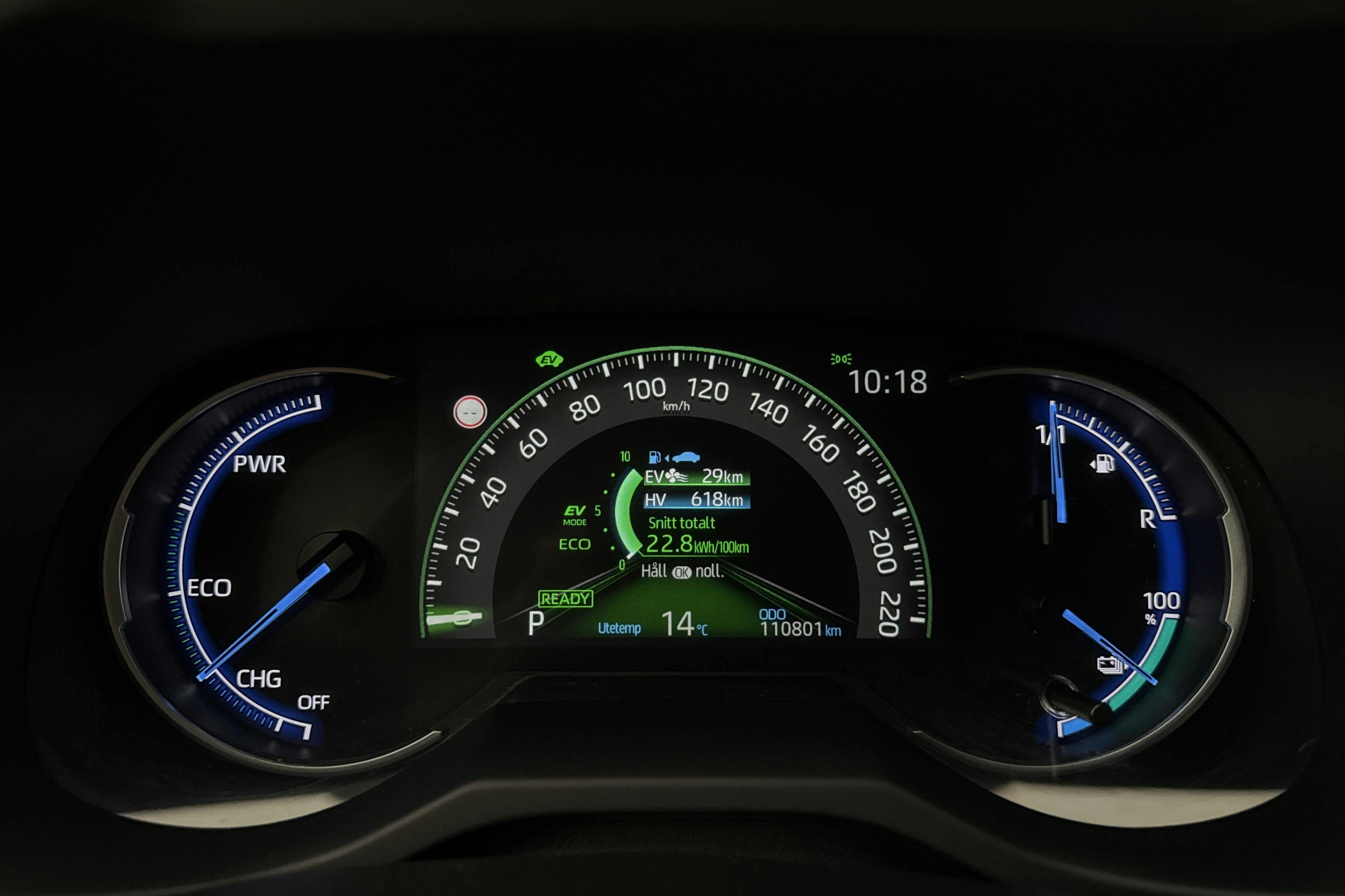 Toyota RAV4 2.5 Plug-in Hybrid AWD (306hk) - 11 080 mil - Automat - grå - 2021