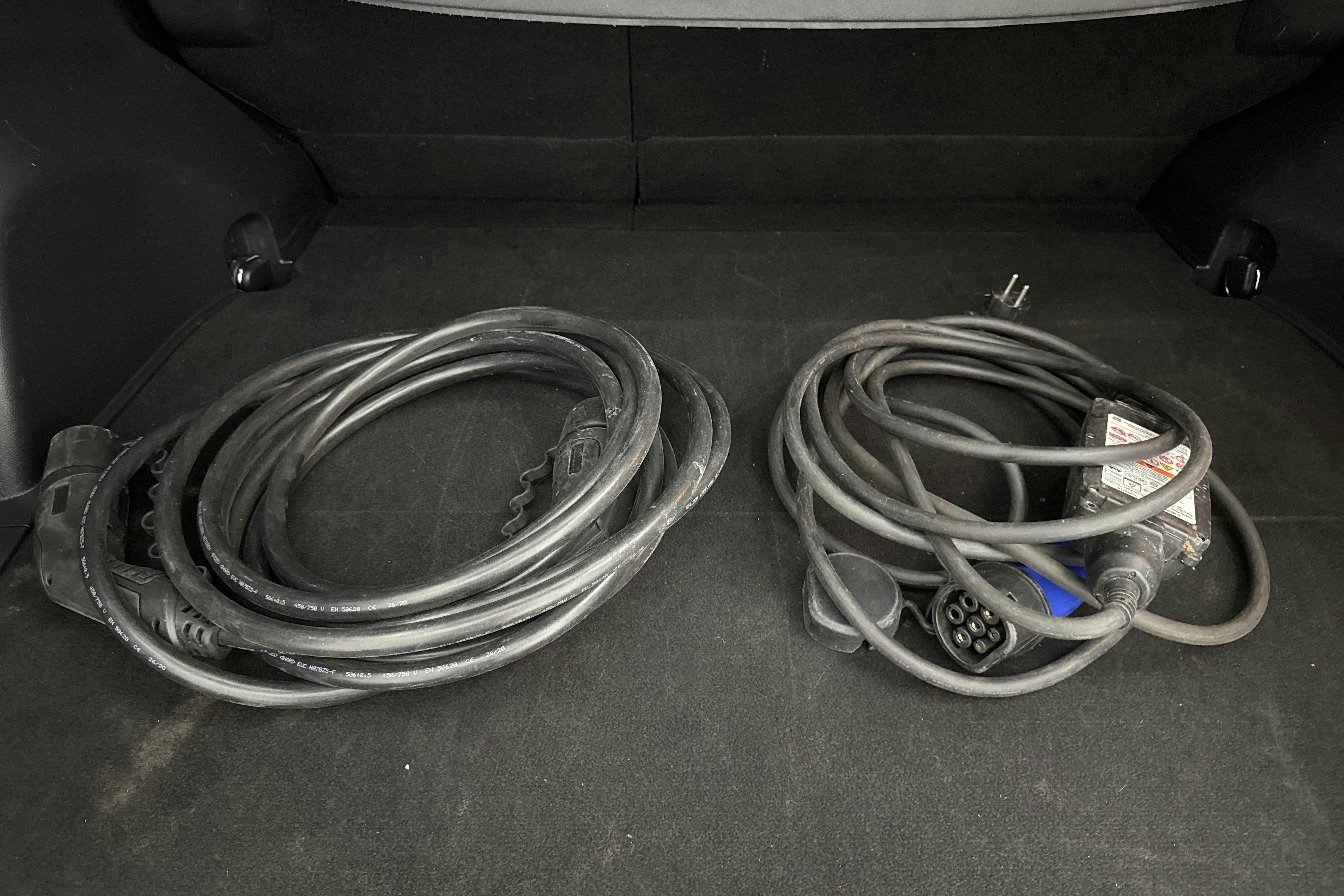 Toyota RAV4 2.5 Plug-in Hybrid AWD (306hk) - 11 080 mil - Automat - grå - 2021