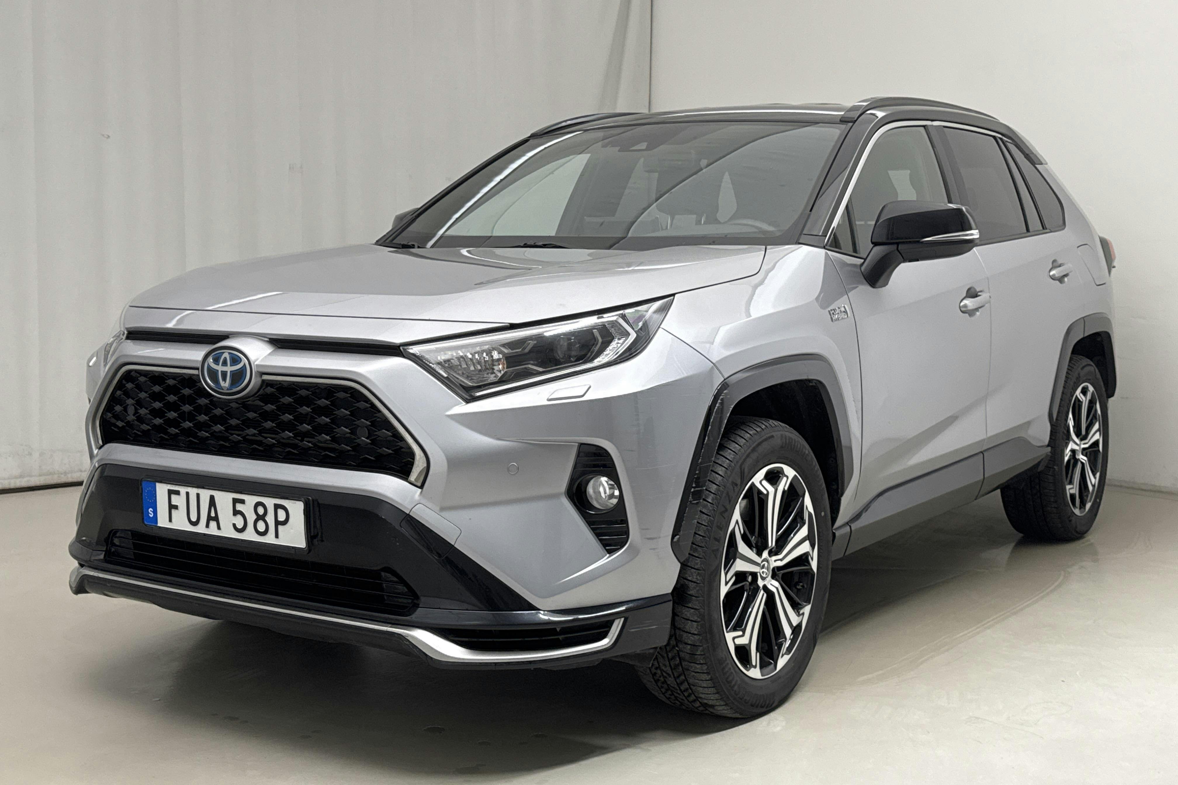 Toyota RAV4 2.5 Plug-in Hybrid AWD (306hk) - 110 800 km - Automatic - gray - 2021