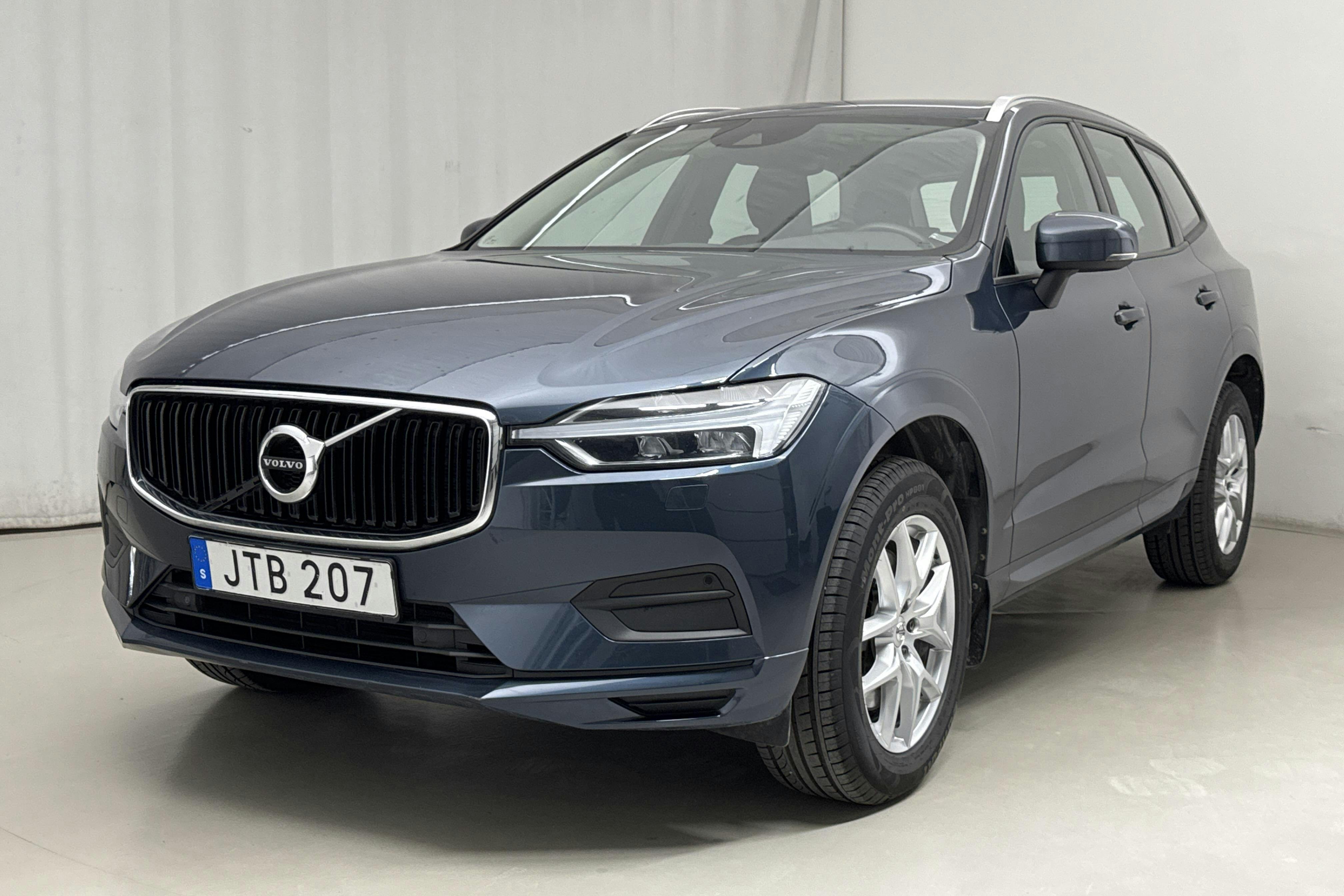 Volvo XC60 D4 AWD (190hk) - 13 284 mil - Automat - Dark Blue - 2019