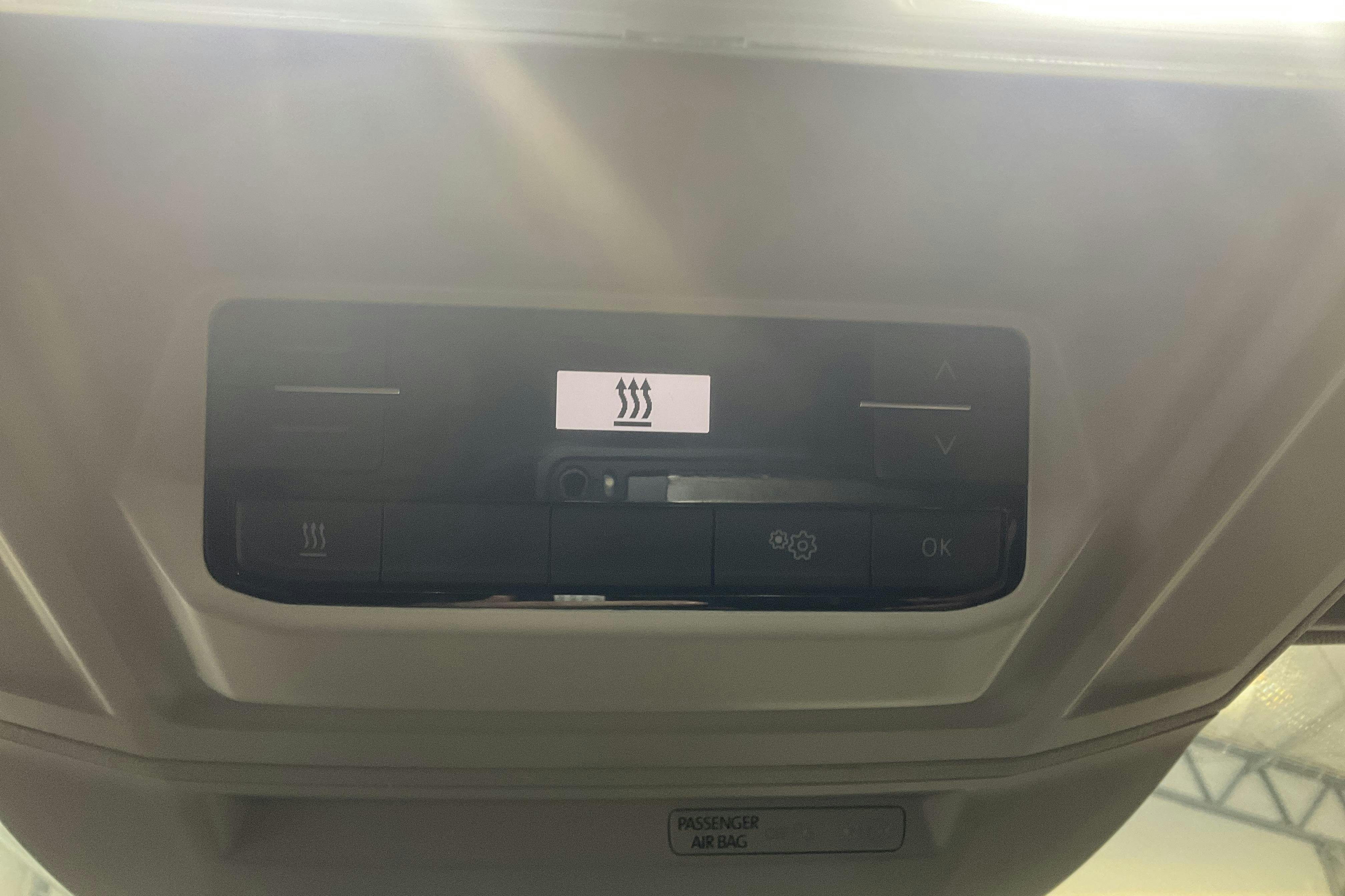 VW Crafter 35 2.0 TDI Skåp 4Motion (177hk) - 16 180 mil - Automat - svart - 2019