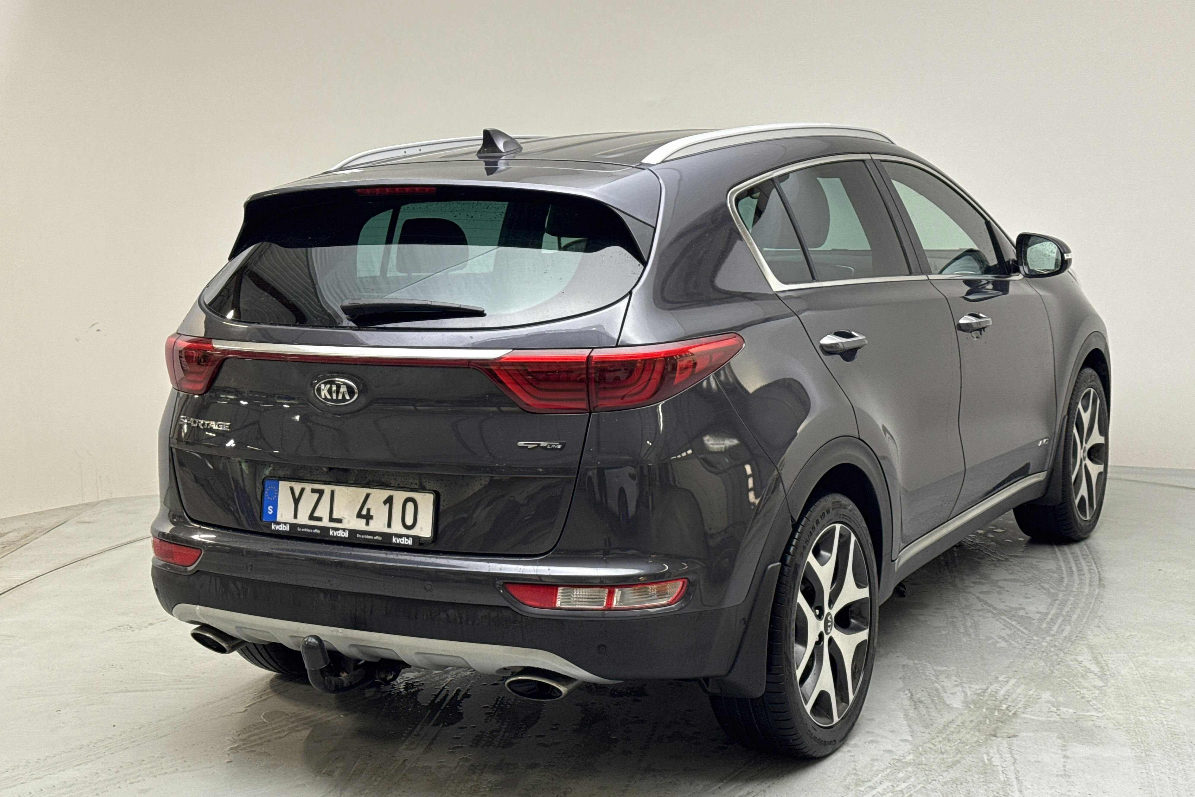 KIA Sportage 1.6 T-GDI AWD (177hk) - 9 726 mil - Automat - grå - 2017
