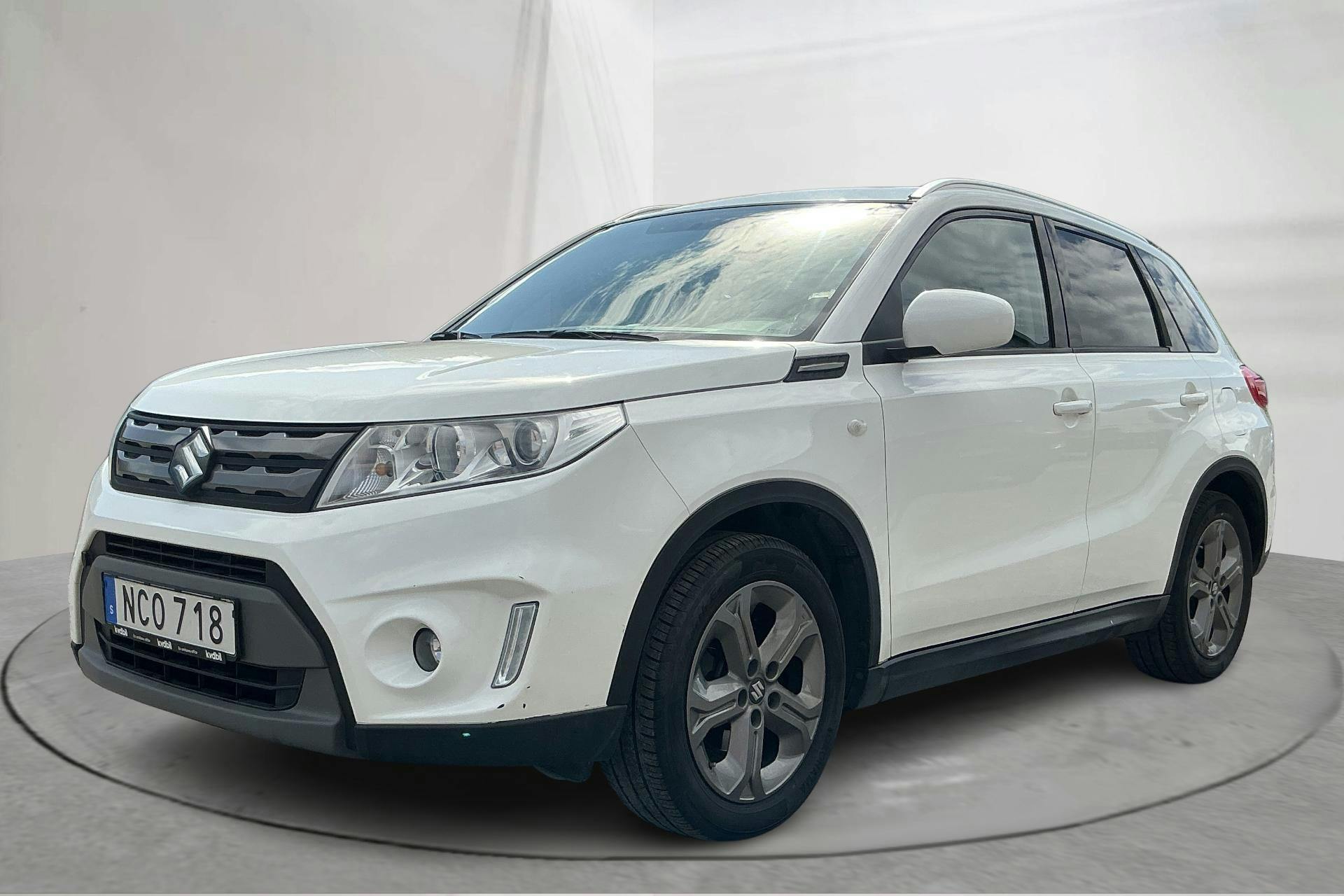 Suzuki Vitara 1.6 Allgrip 4x4 (120hk) - 98 110 km - Automatic - white - 2016
