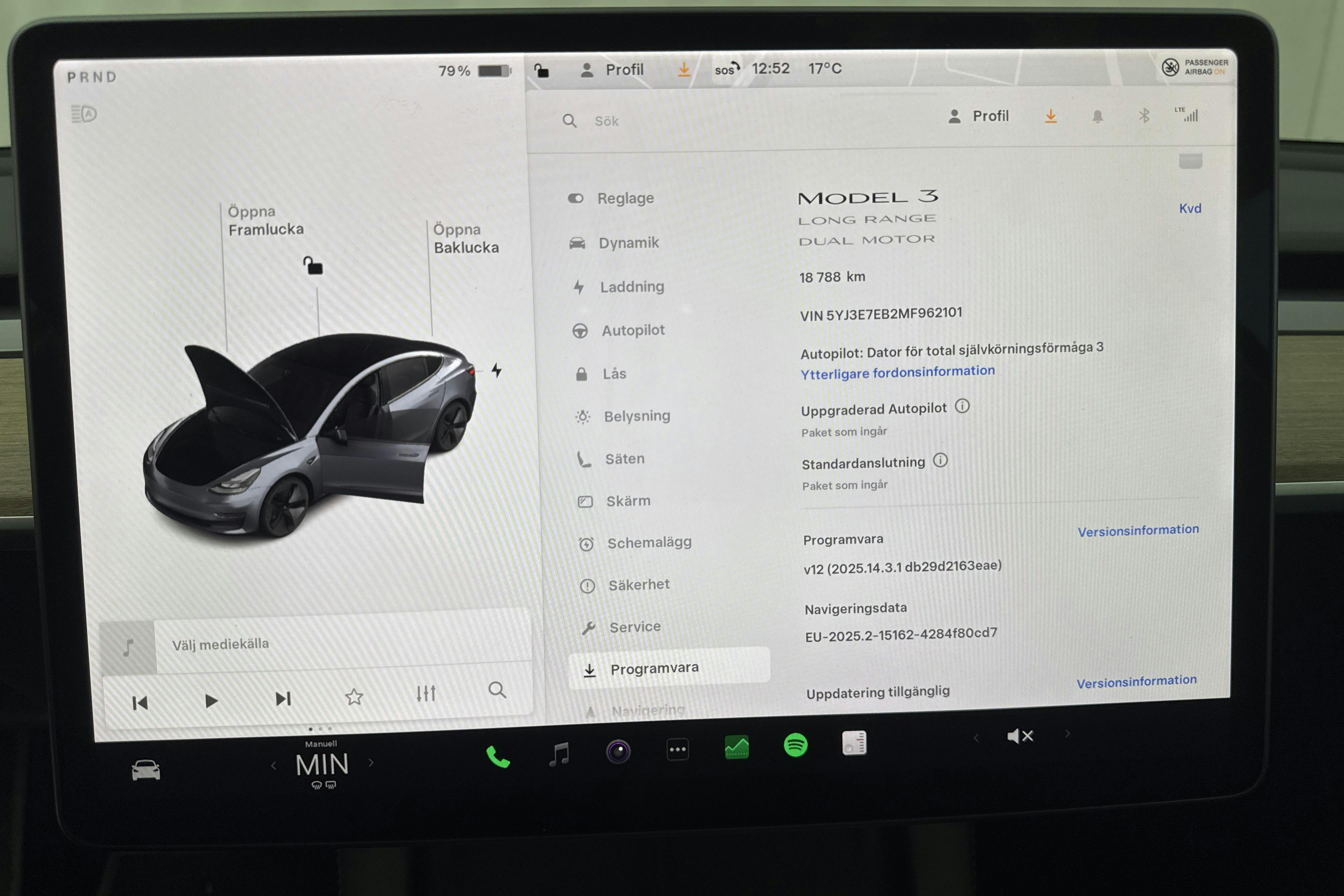 Tesla Model 3 Long Range Dual Motor AWD - 1 879 mil - Automat - grå - 2021