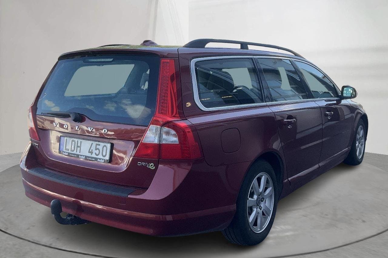 Volvo V70 II 1.6D DRIVe (109hk) - 20 999 mil - Manuell - röd - 2011
