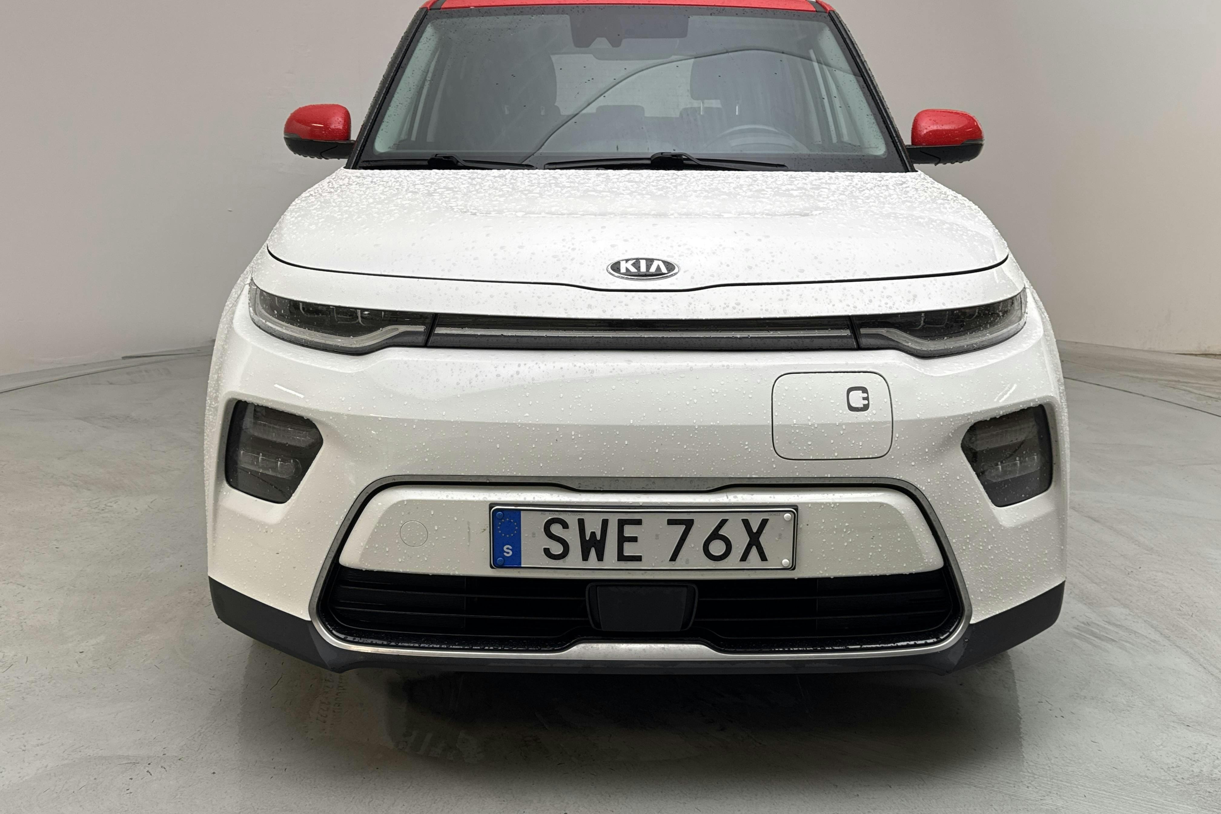 KIA e-Soul Long Range 64 kWh (204hk) - 9 963 mil - Automat - vit - 2019