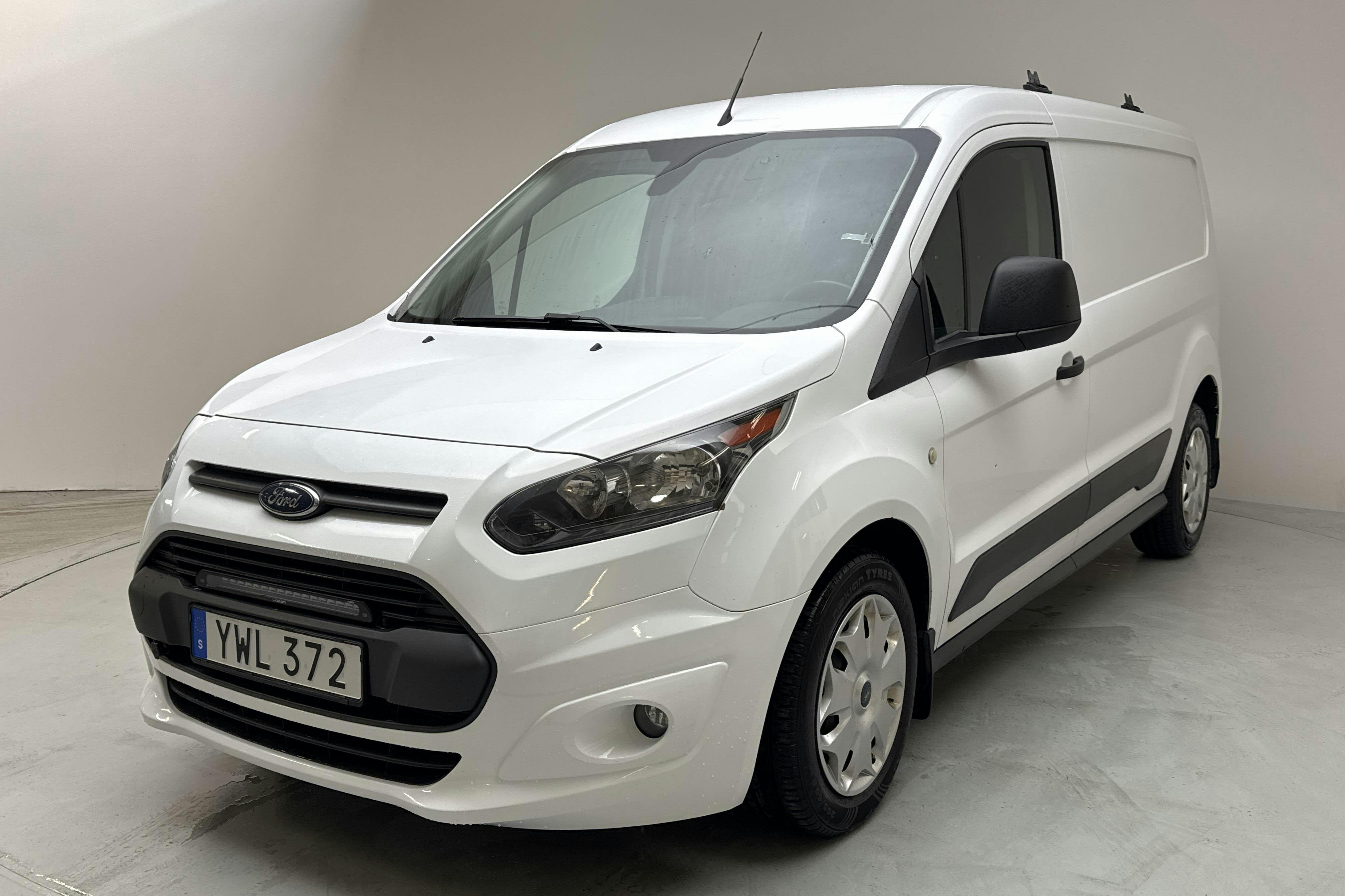 Presentation photo 1 of 11: Ford Transit Connect 1.5 TDCi (100hk) - 99 580 km - Manual - white - 2018