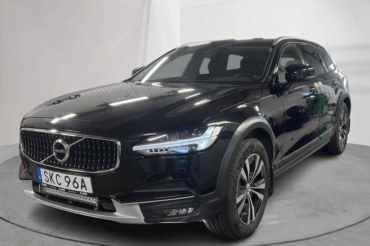 Volvo V90 D4 Cross Country AWD (190hk) - 228 990 km - Automaatne - must - 2020
