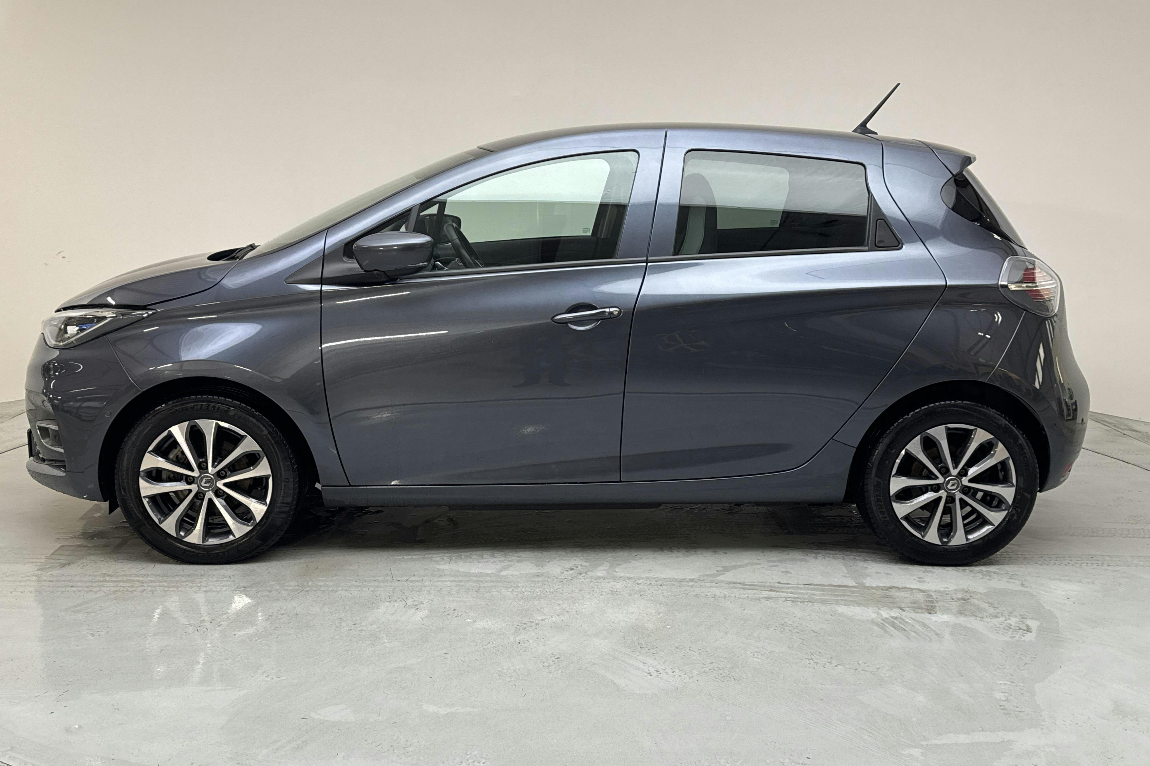 Renault Zoe 52 kWh R135 (135hk) - 5 464 mil - Automat - grå - 2022
